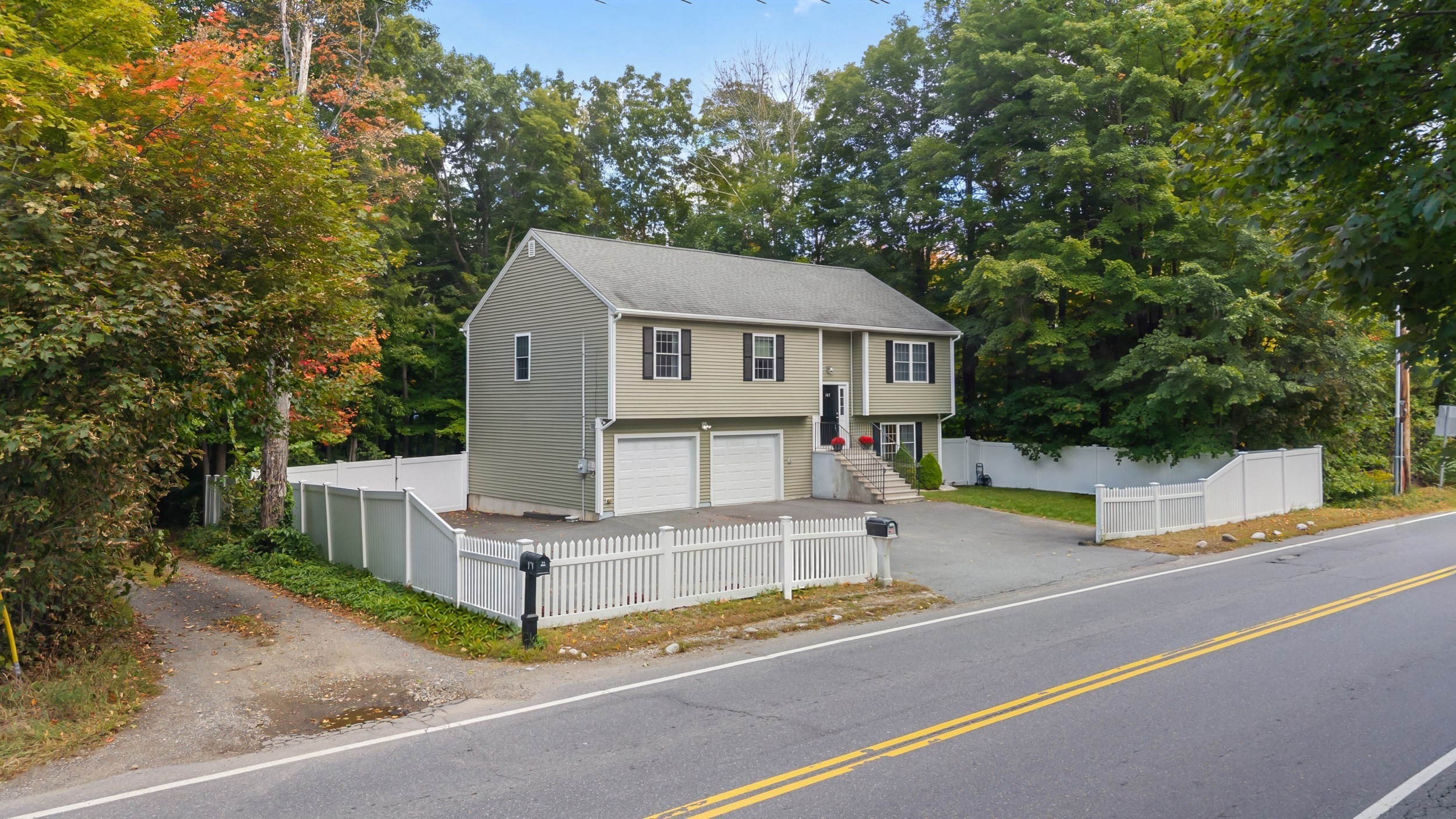 145 Worcester St Property Photo 3