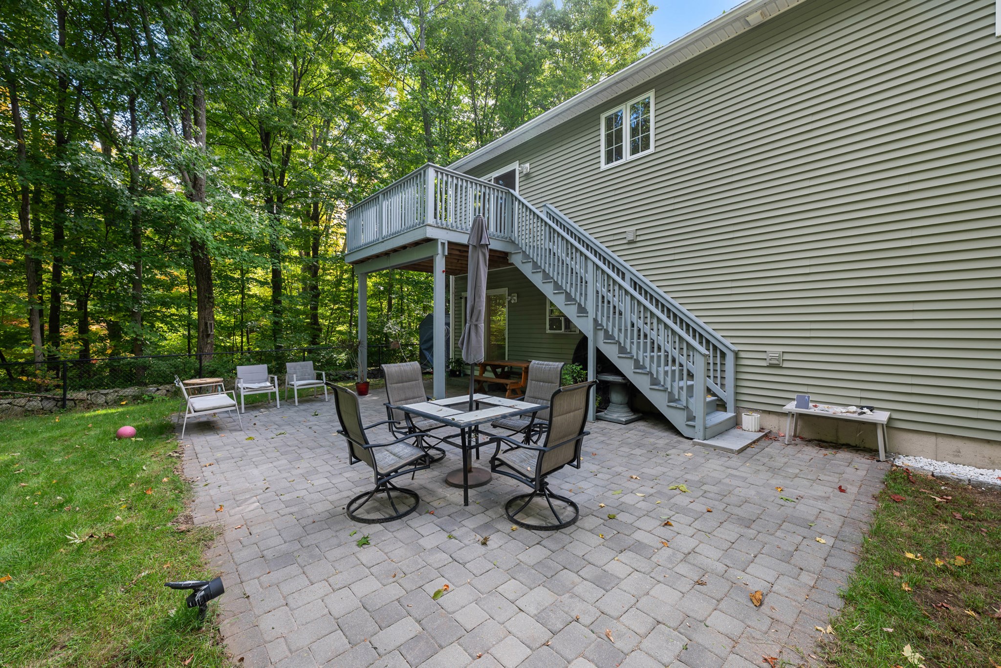 145 Worcester St Property Photo 32