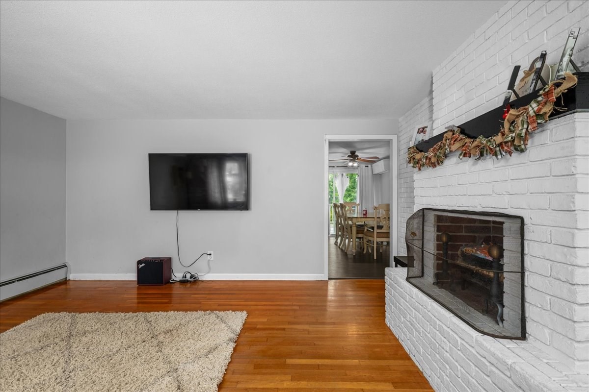3 Vine St Property Photo 5