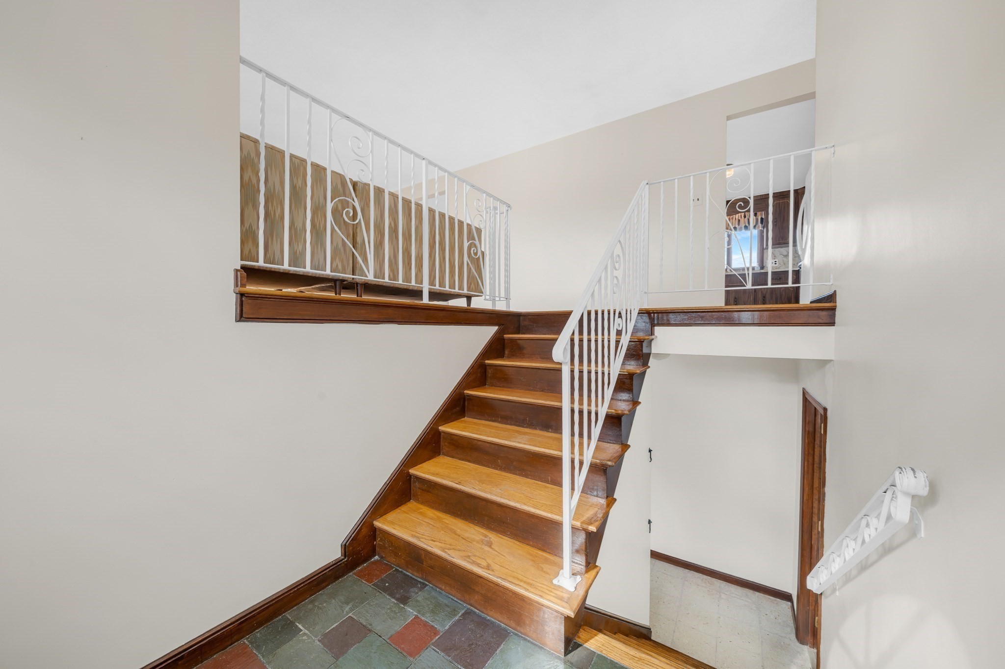 32 Robert Rd Property Photo 9