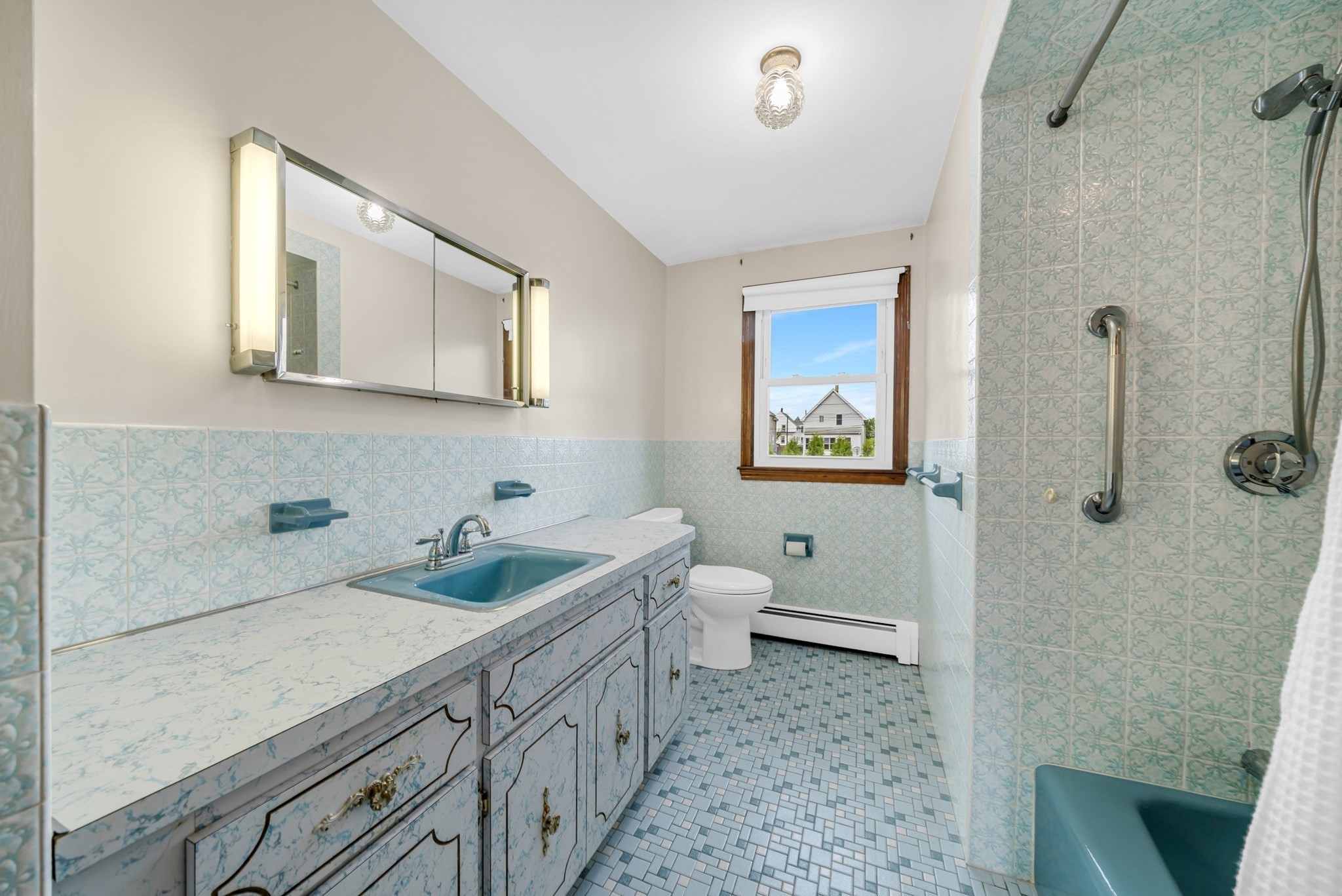32 Robert Rd Property Photo 18