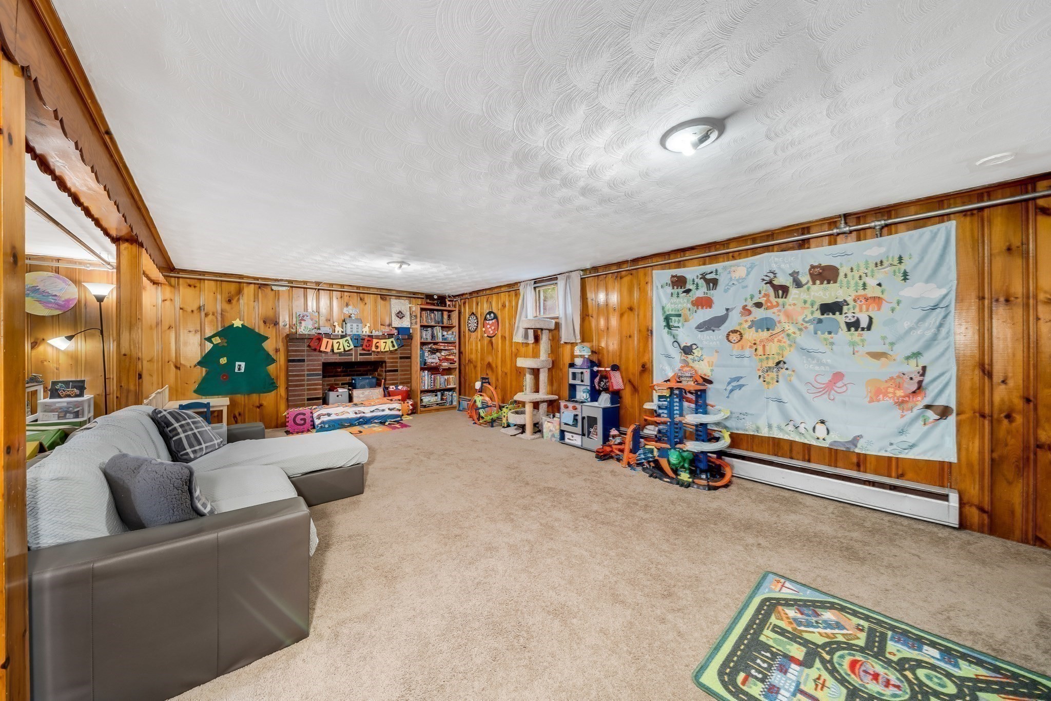 45 Sigourney St Property Photo 18