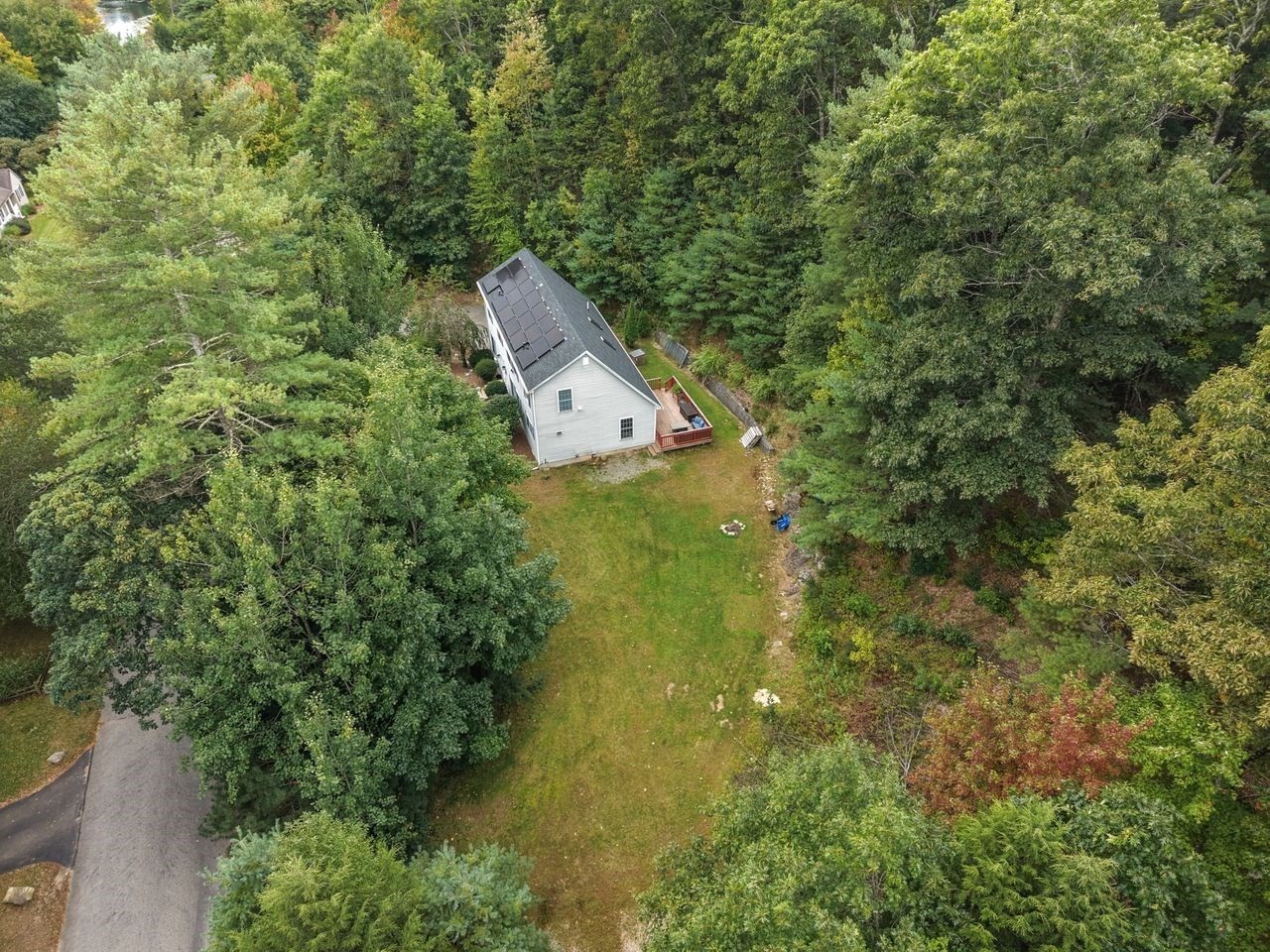 115 Farm Pond Road Property Photo 6