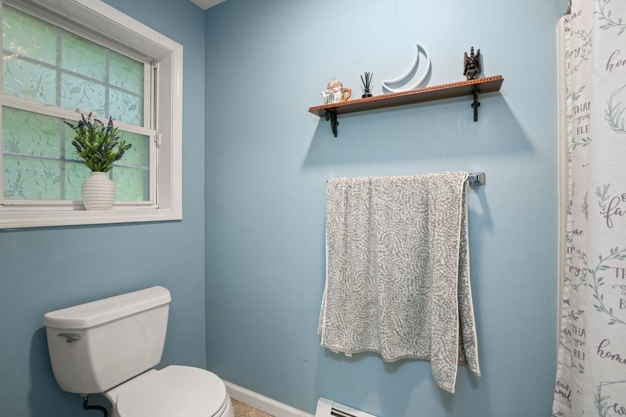 115 Farm Pond Road Property Photo 32