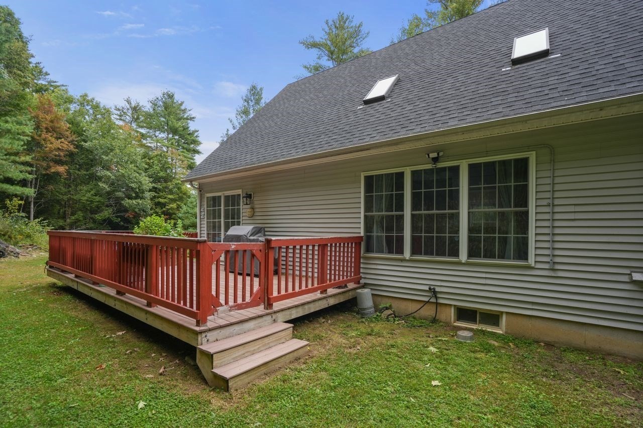 115 Farm Pond Road Property Photo 37