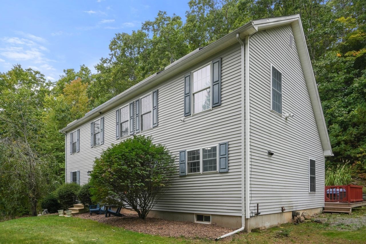115 Farm Pond Road Property Photo 39