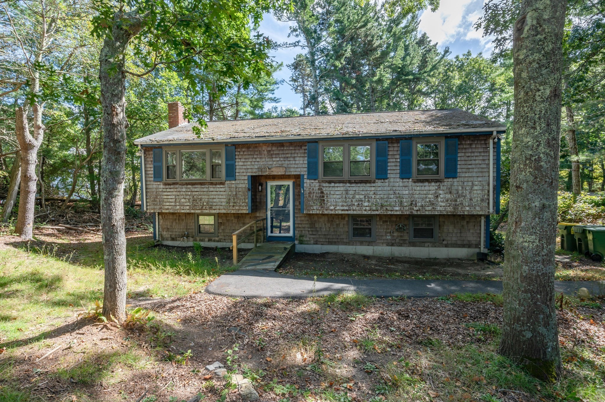 244 Hedges Pond Road Property Photo 1