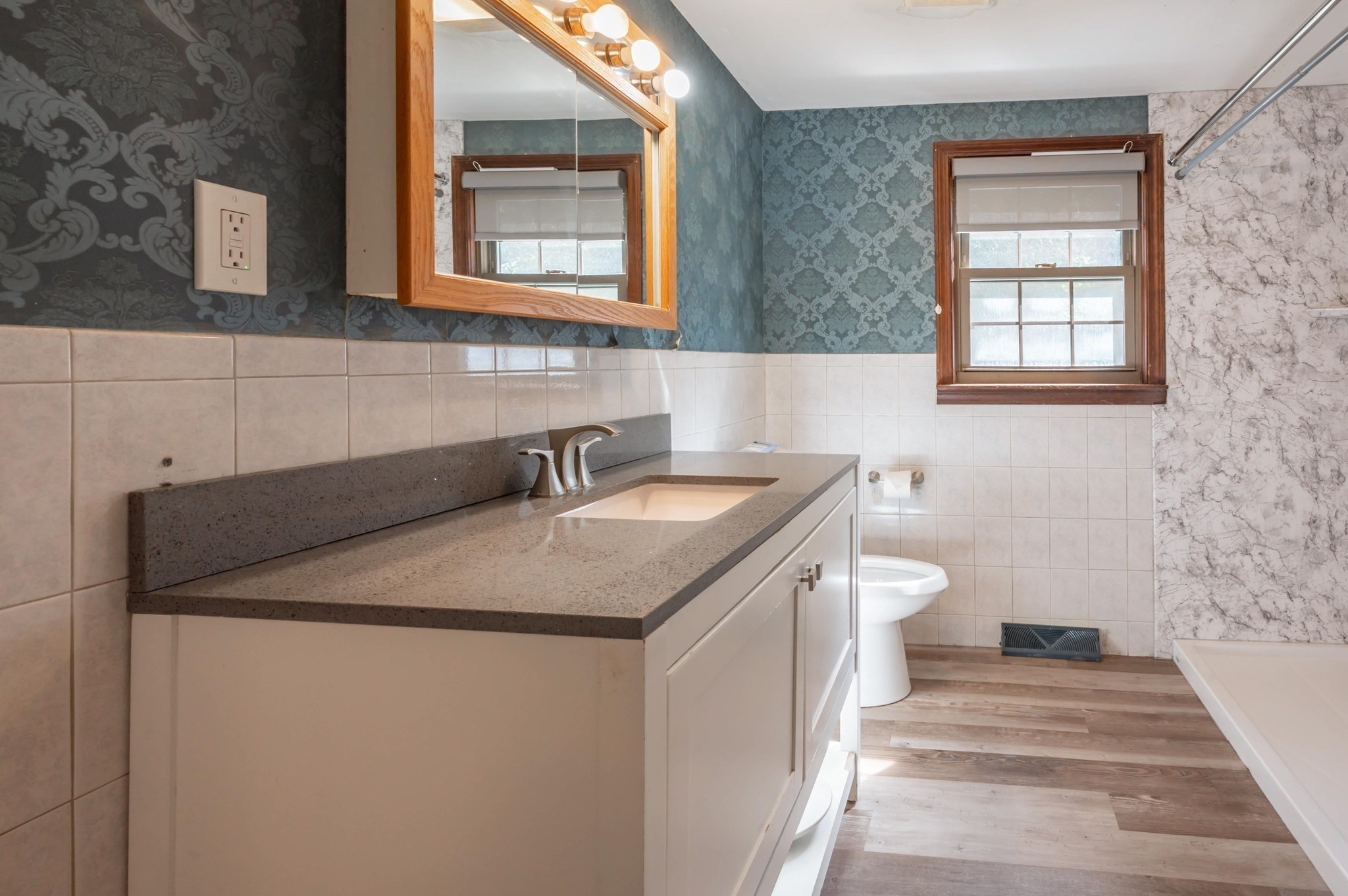 244 Hedges Pond Road Property Photo 30