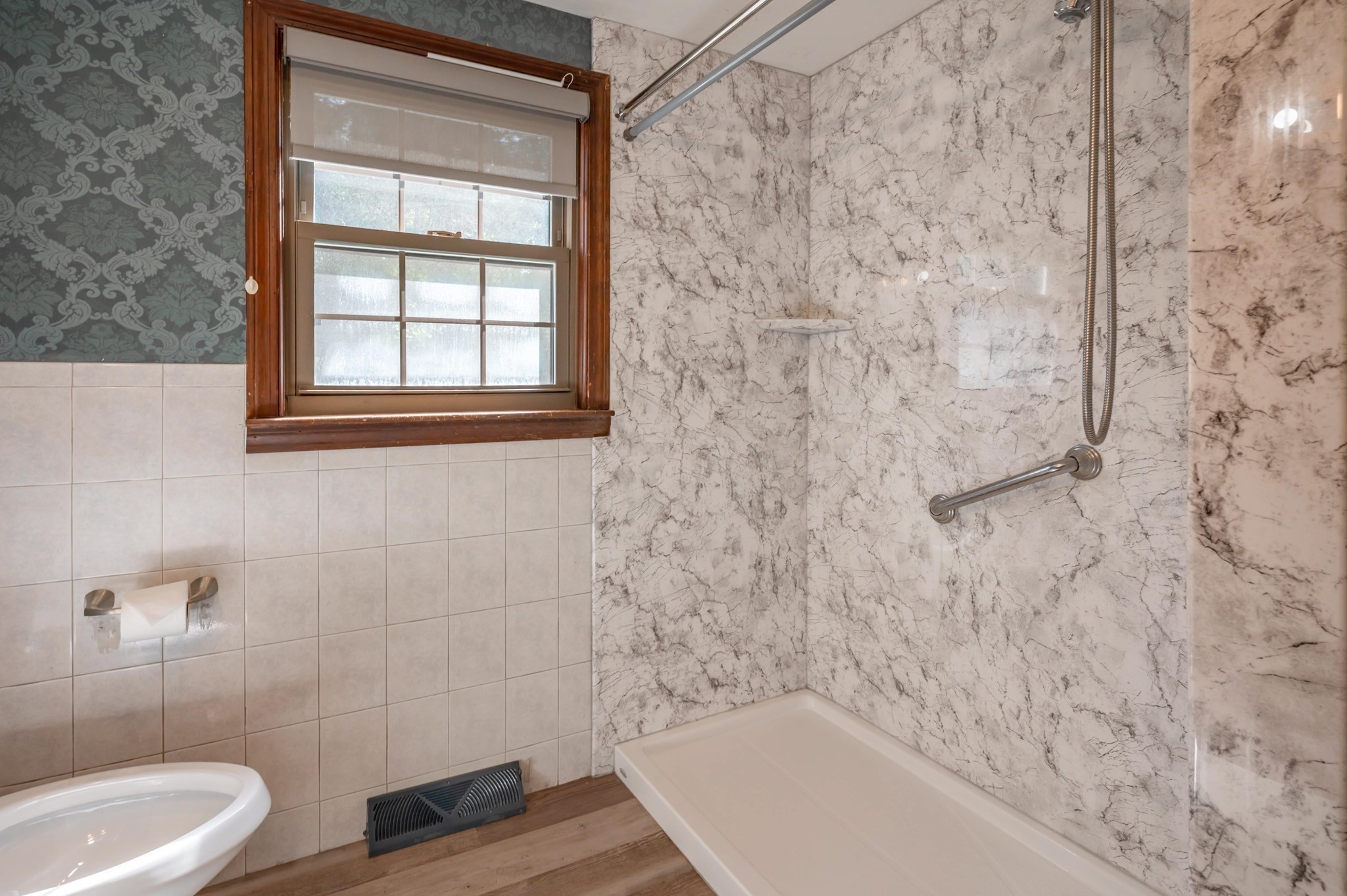 244 Hedges Pond Road Property Photo 31