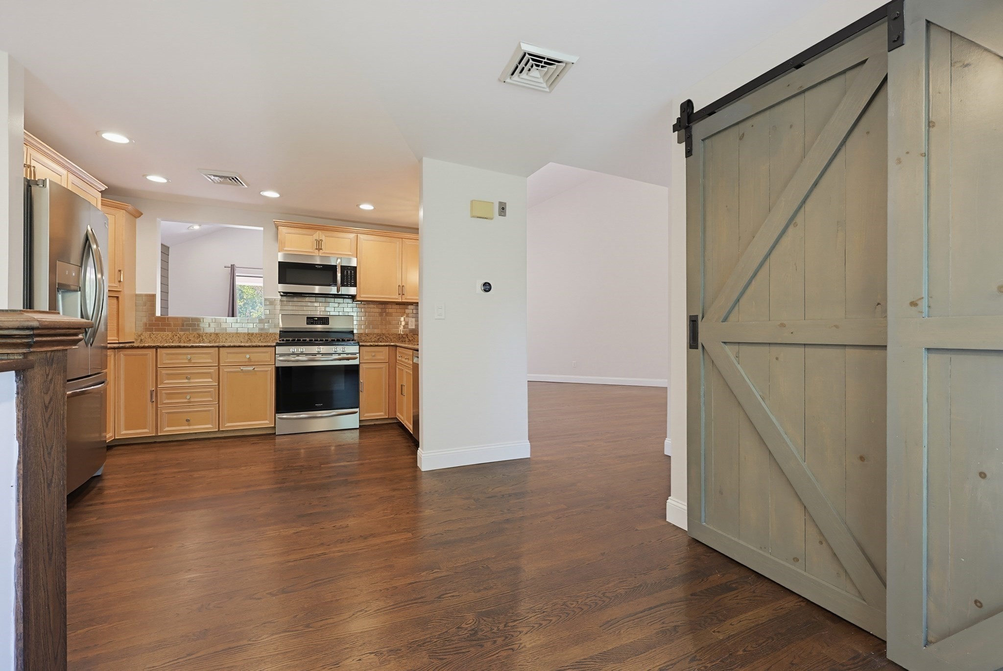 15 First St # A2 Property Photo 6