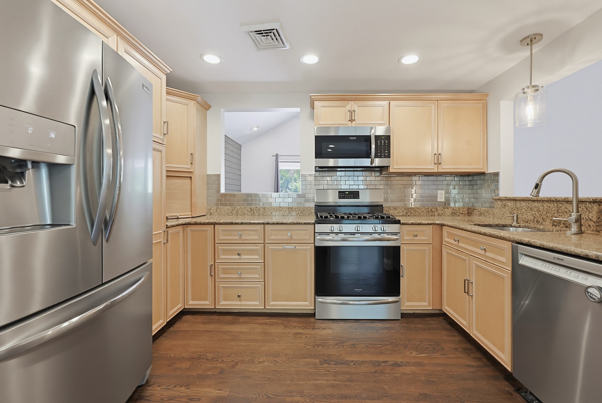 15 First St # A2 Property Photo 11