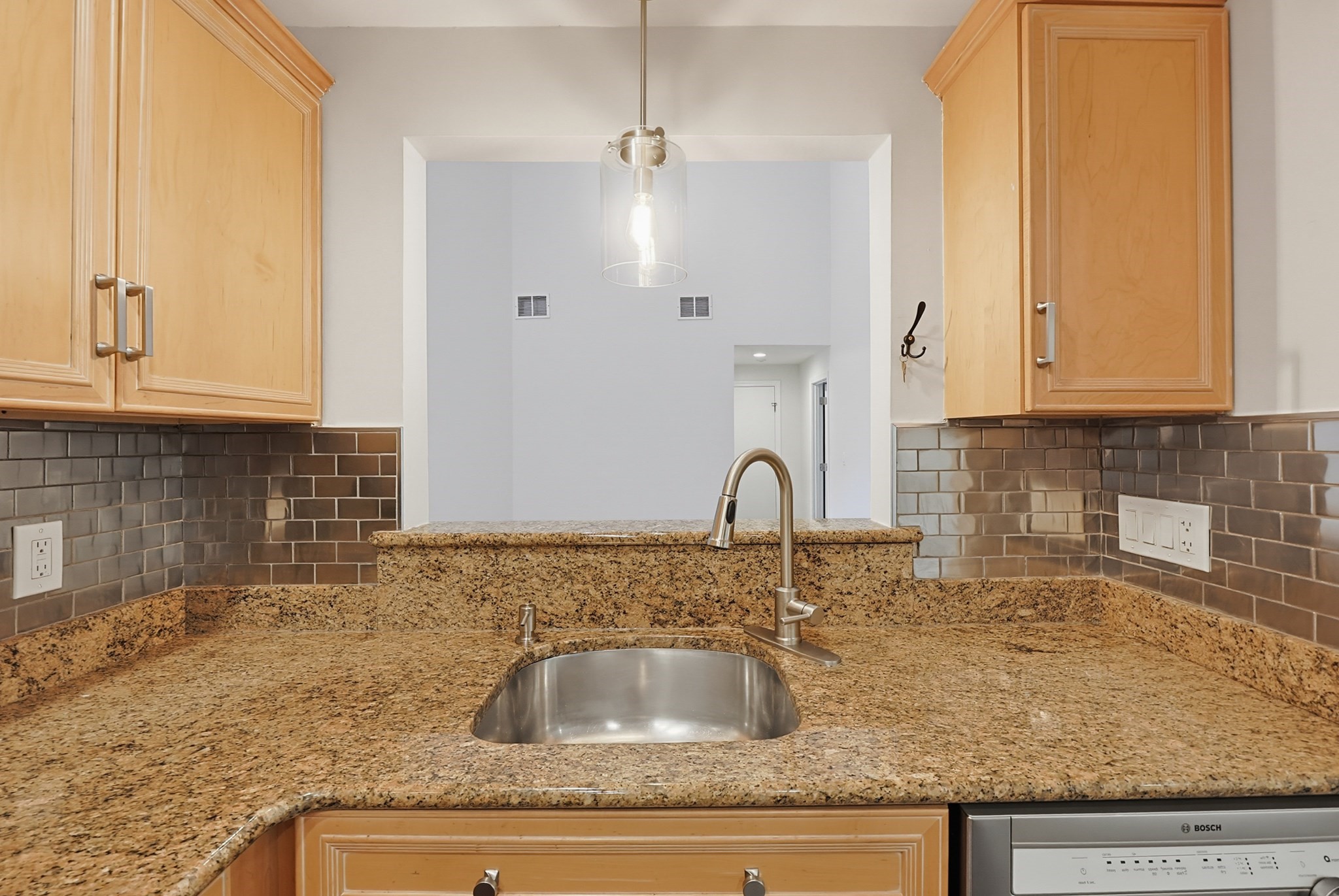 15 First St # A2 Property Photo 15