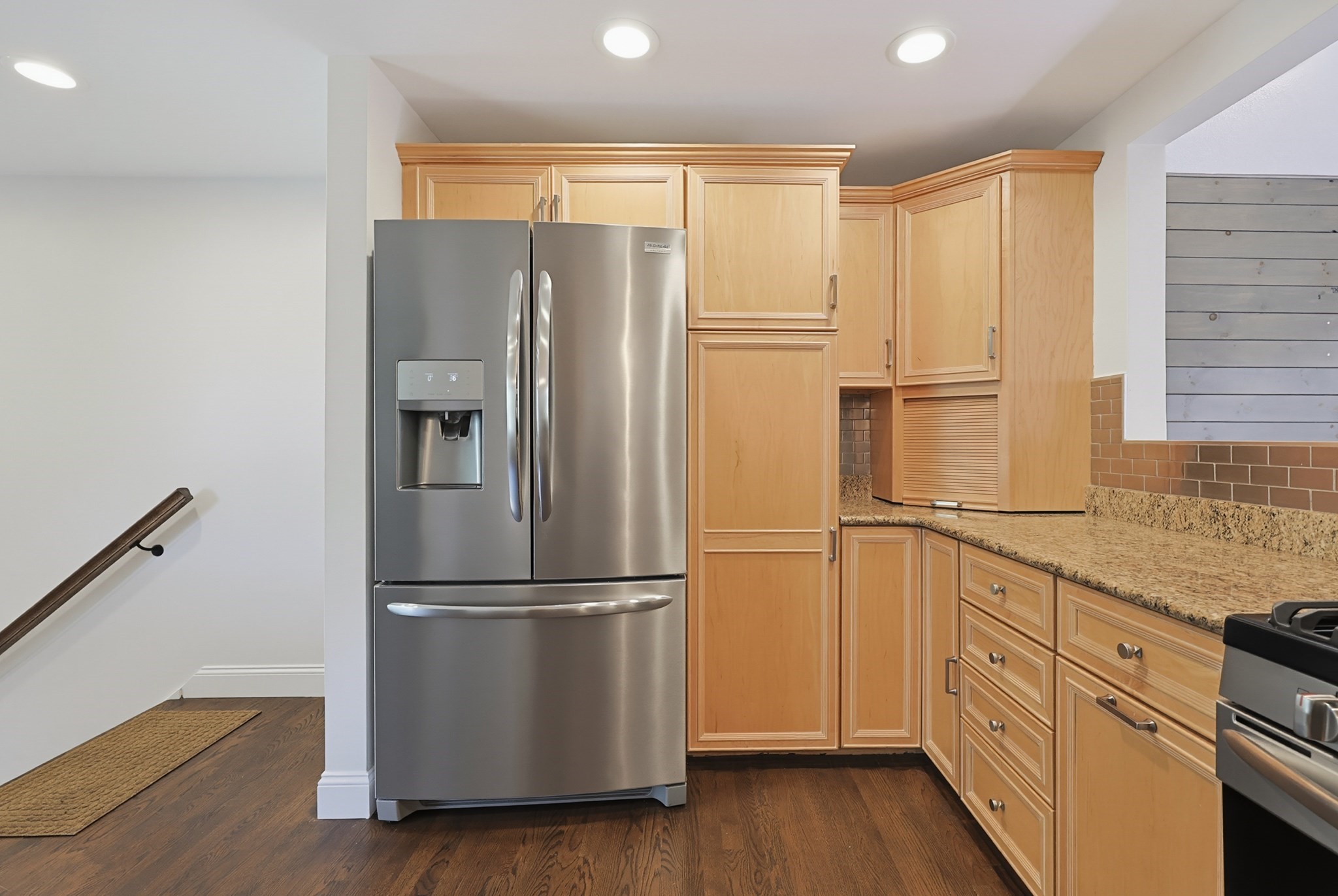 15 First St # A2 Property Photo 17