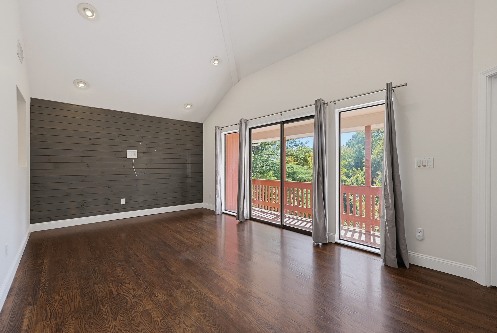 15 First St # A2 Property Photo 26