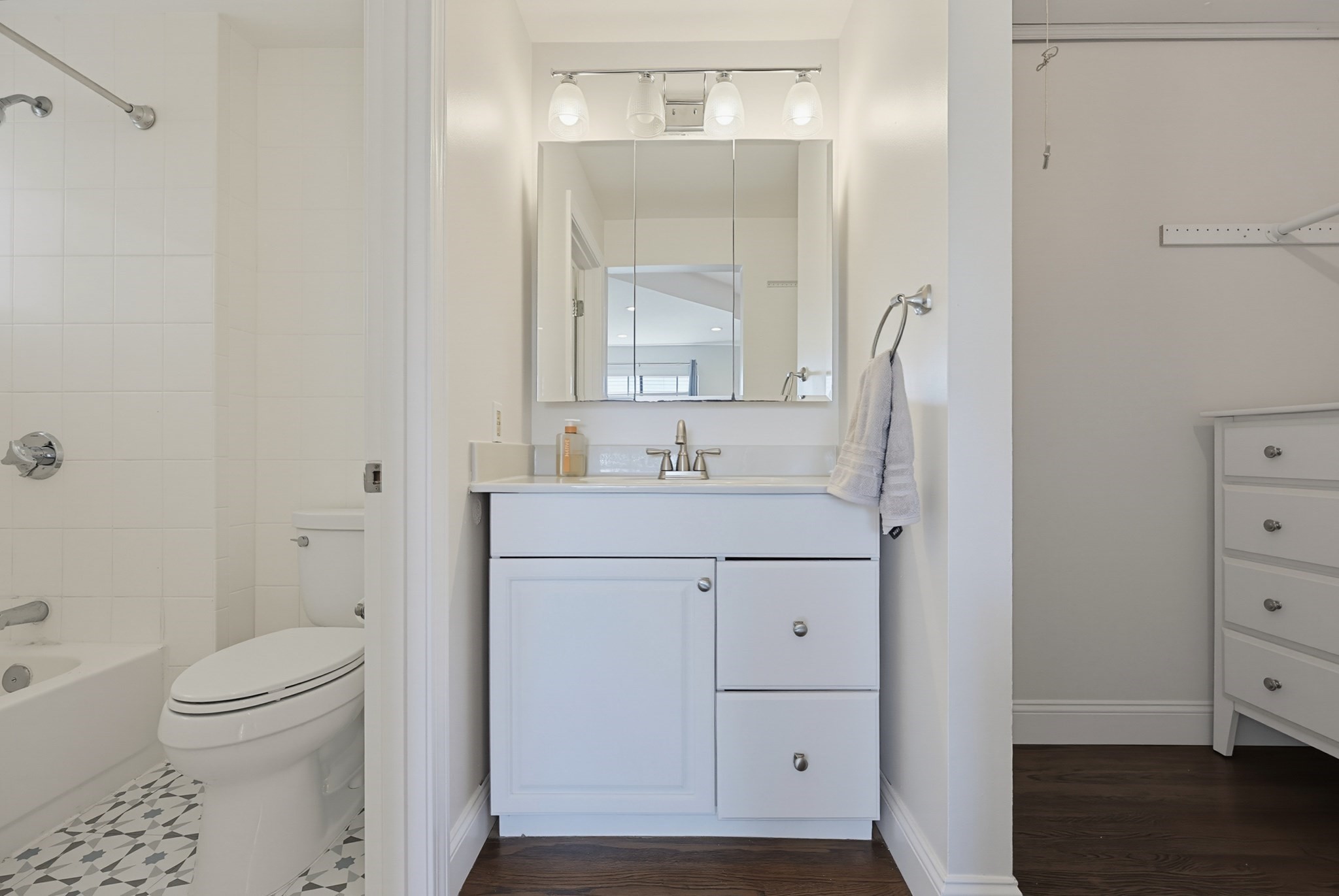 15 First St # A2 Property Photo 33