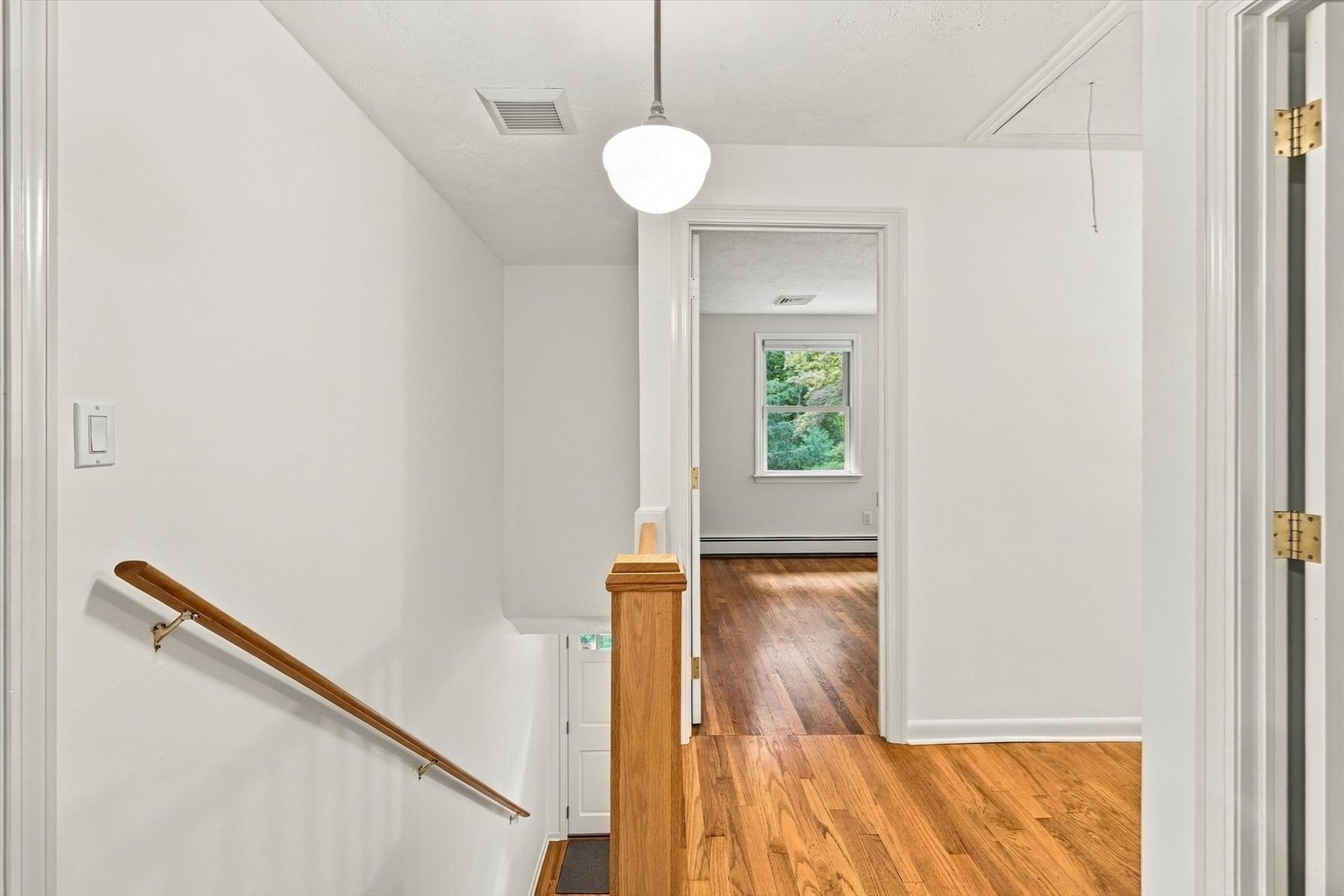 52 W Elm St Property Photo 19