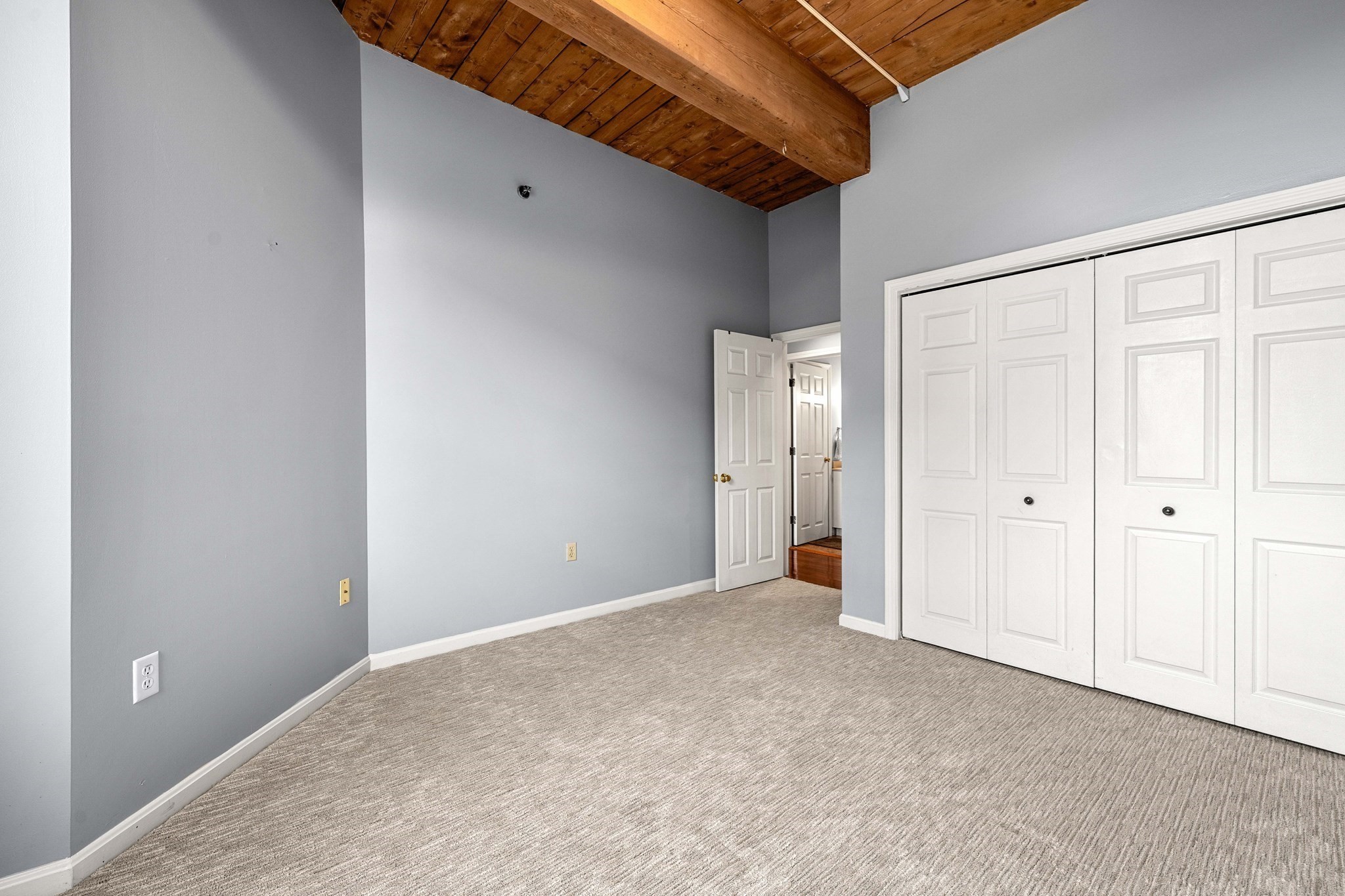 21 Wingate # 402 Property Photo 22