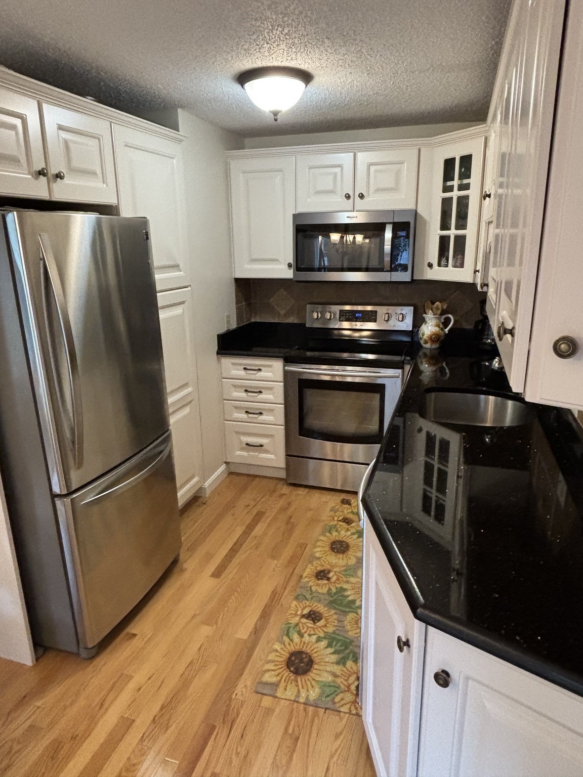 402 Twin Lakes Dr # 402 Property Photo 6