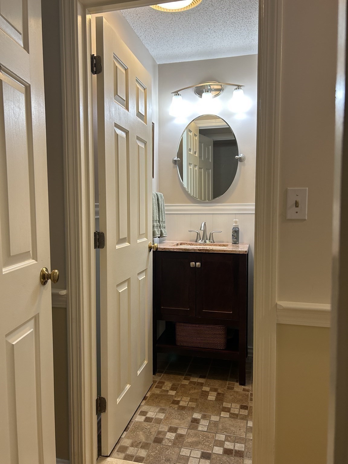 402 Twin Lakes Dr # 402 Property Photo 15