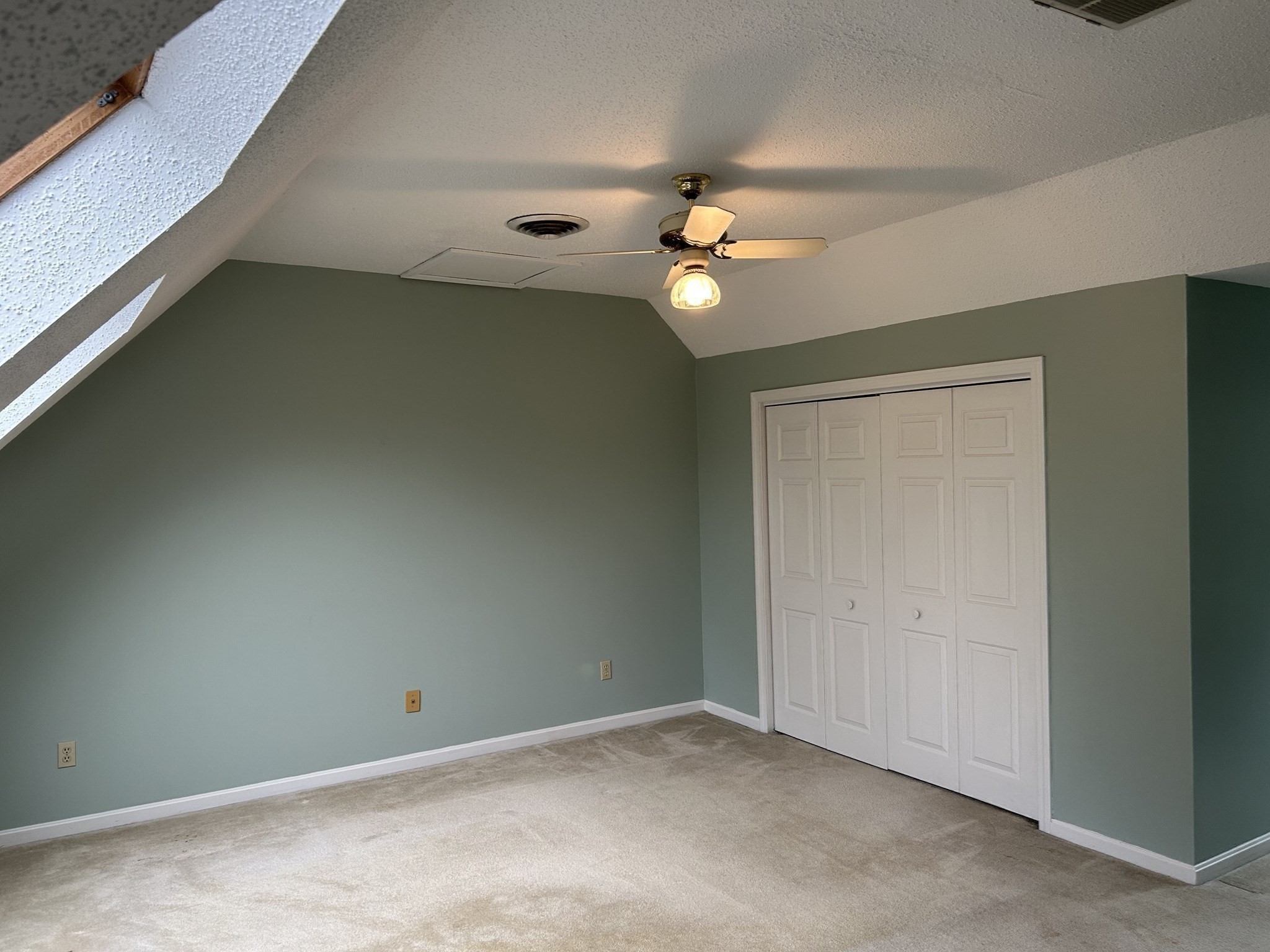 402 Twin Lakes Dr # 402 Property Photo 26