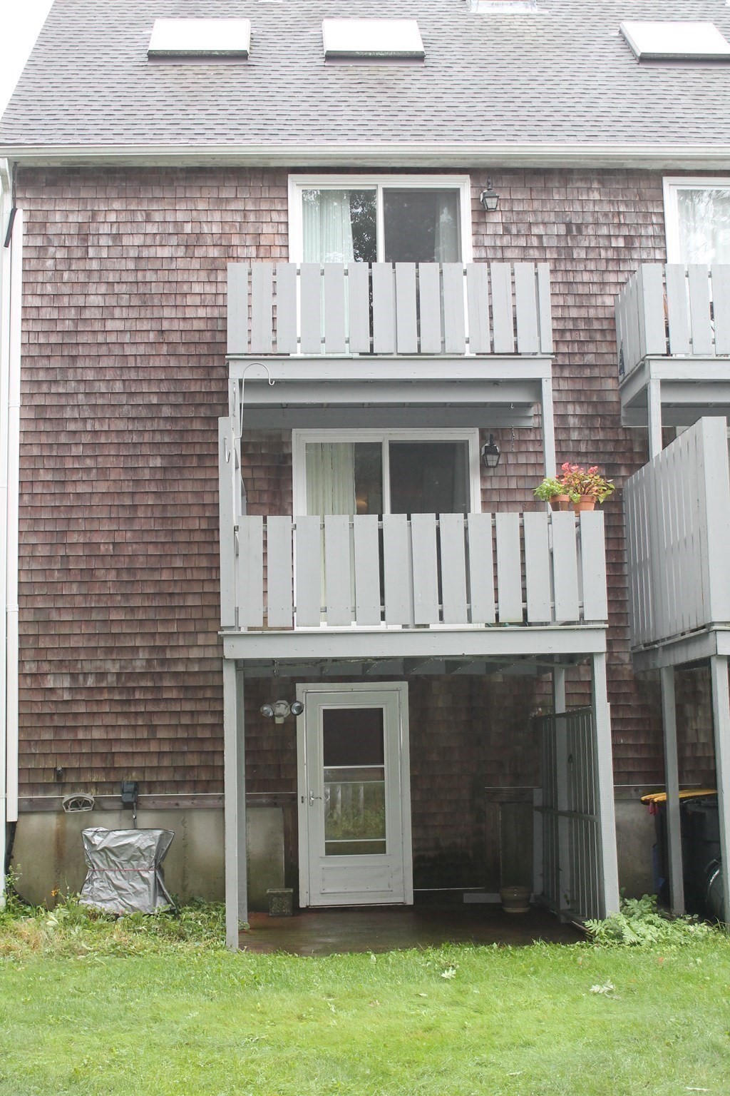 402 Twin Lakes Dr # 402 Property Photo 33