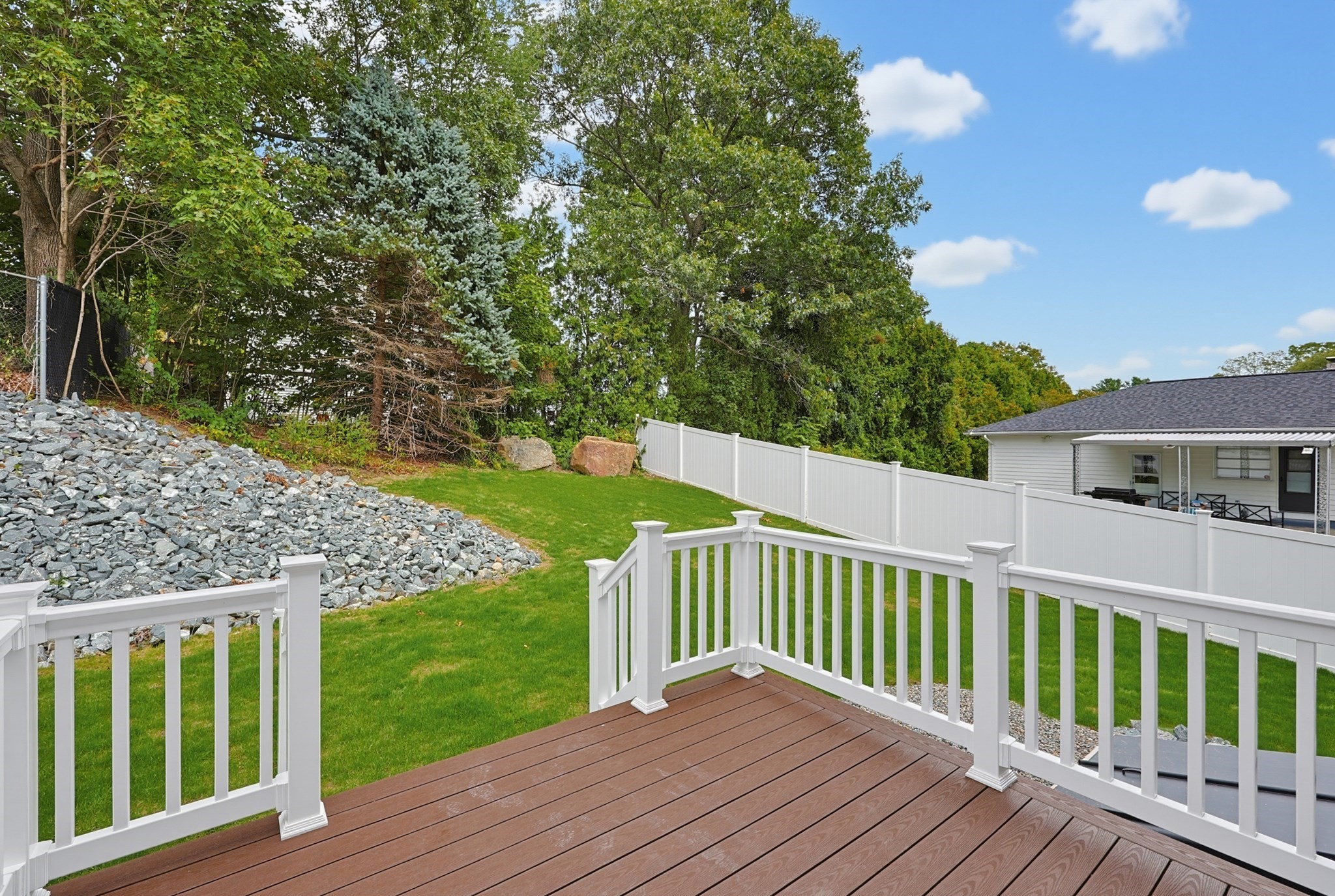 21 Dwinell Road # A Property Photo 39