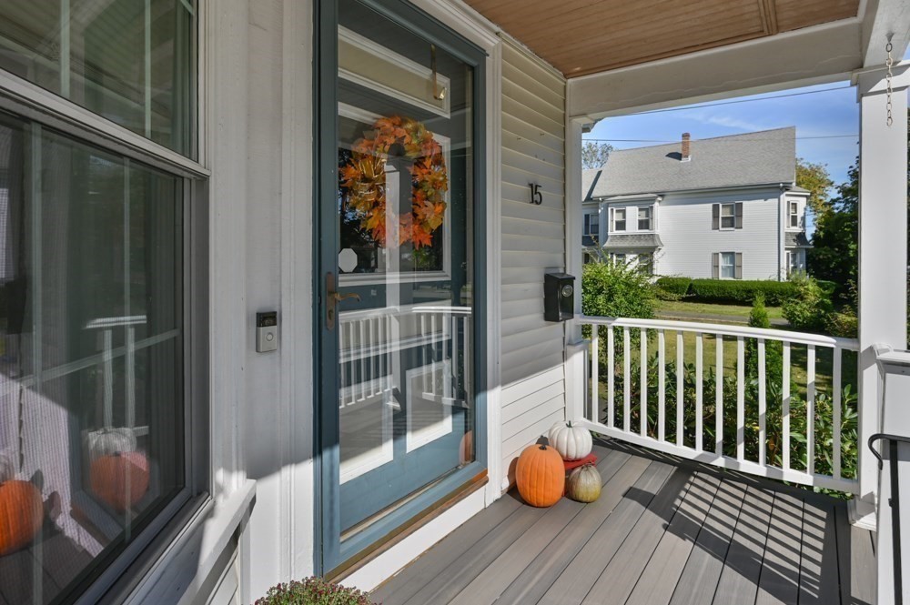 15 Perry St. Property Photo 3