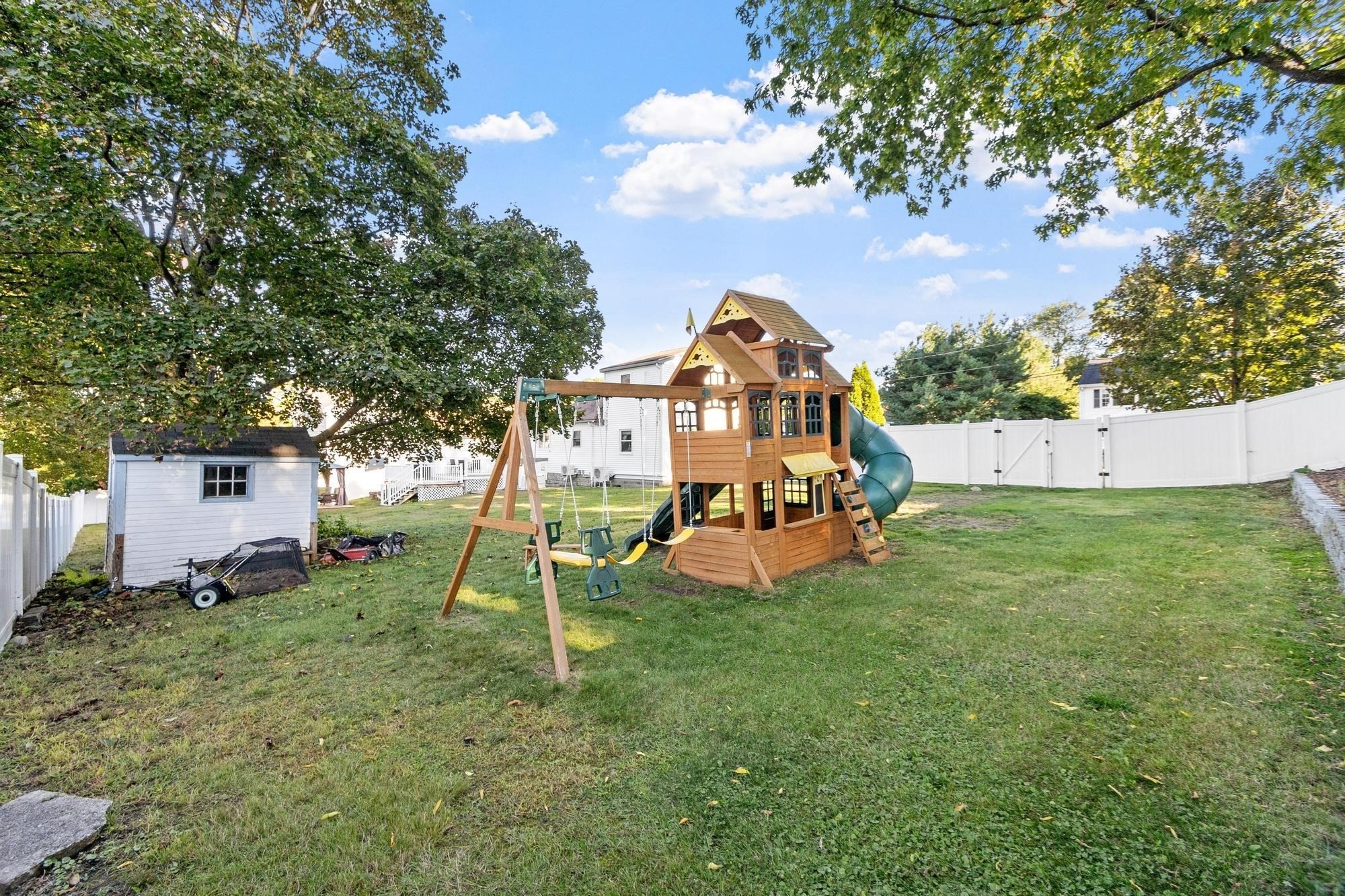 26 Atlanta Street Property Photo 9