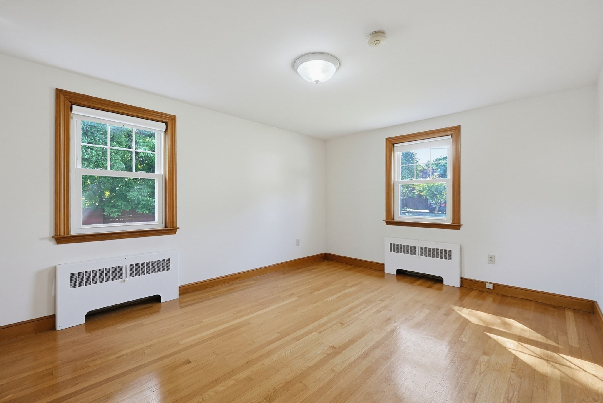 71 Parker Ave Property Photo 28