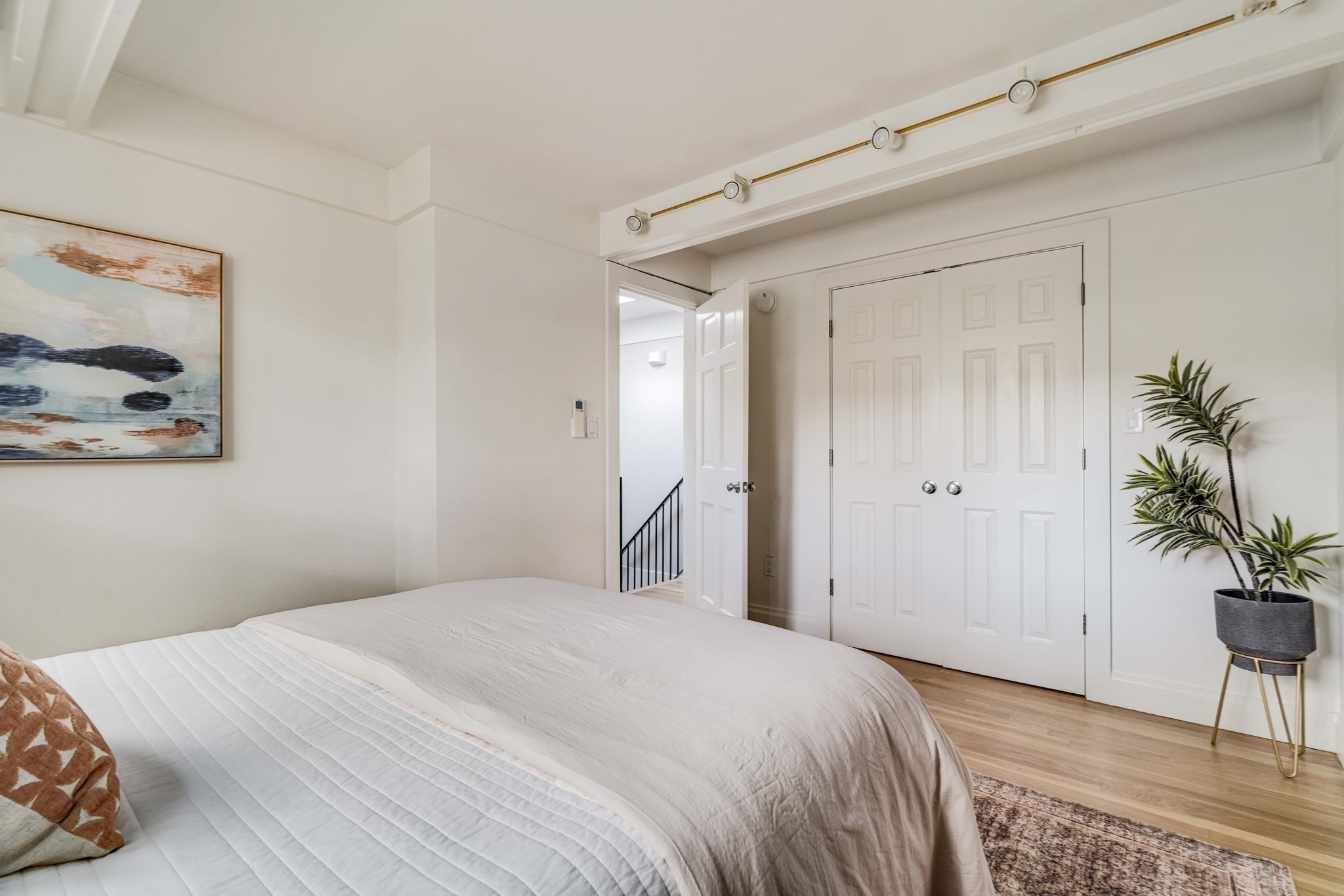 254 Garden Street Property Photo 18