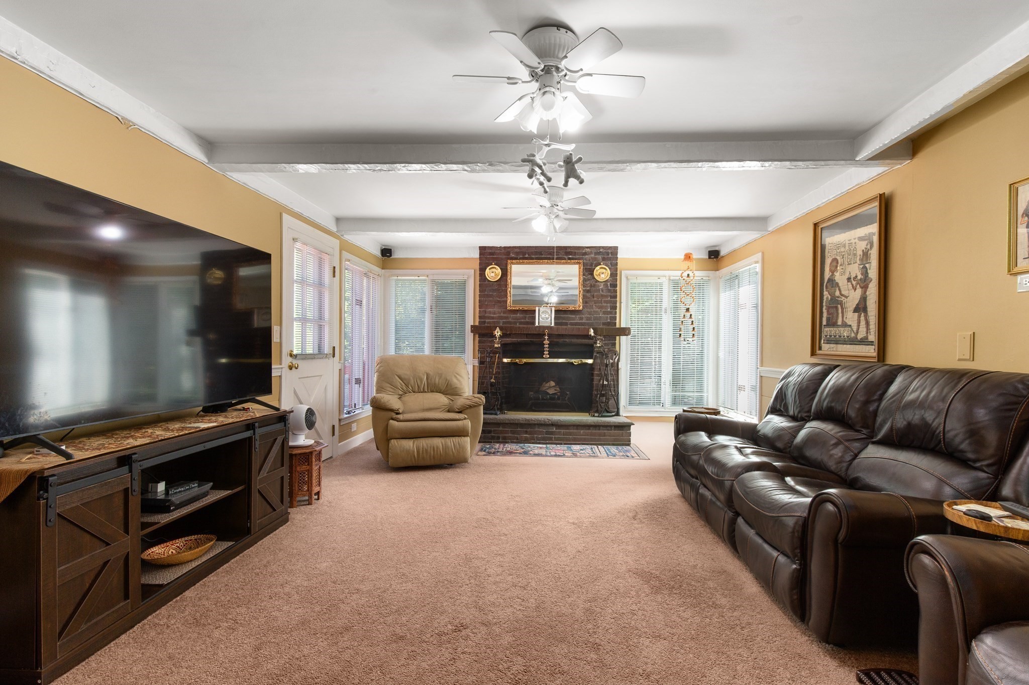 159 Braemoor Rd Property Photo 12