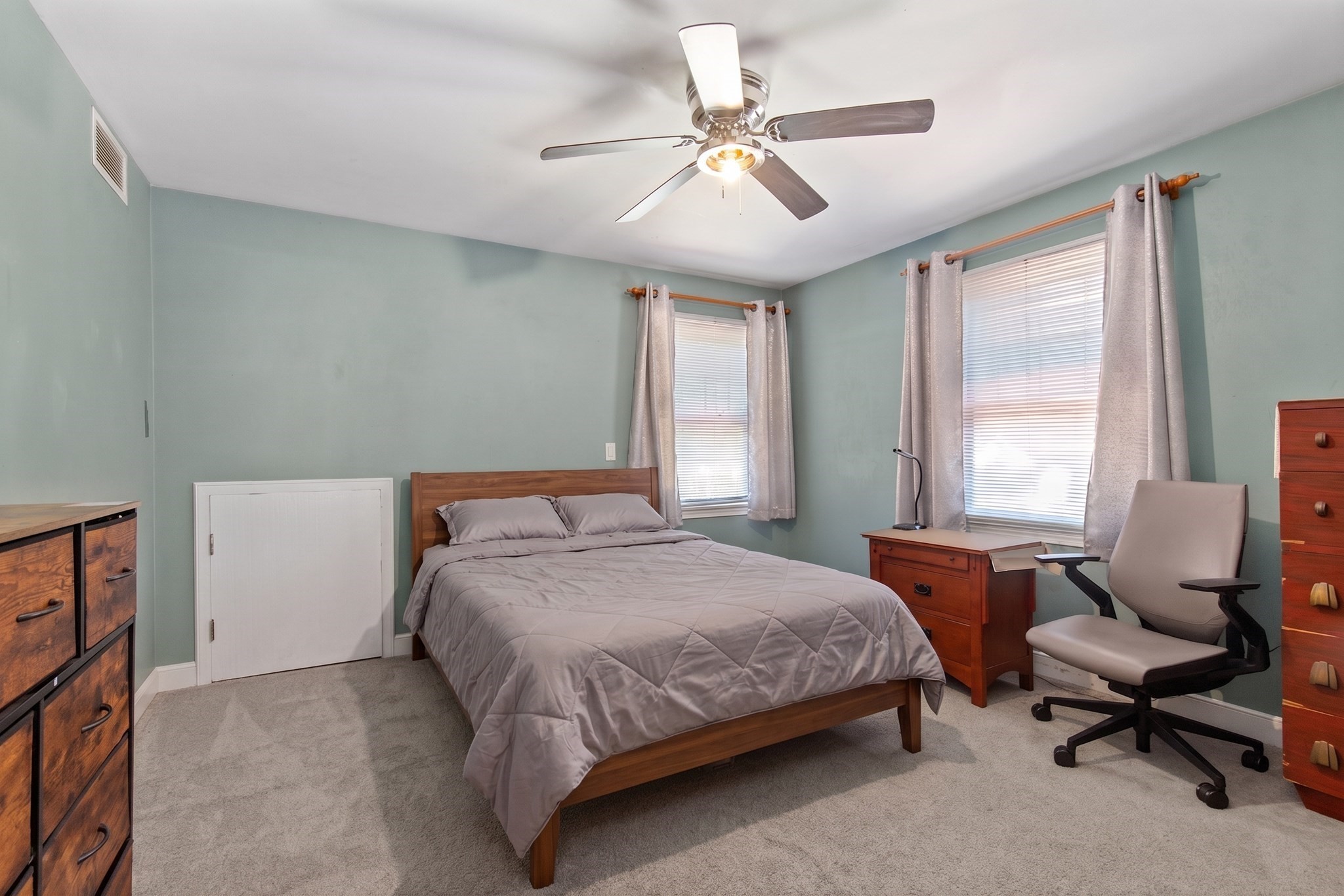 159 Braemoor Rd Property Photo 16