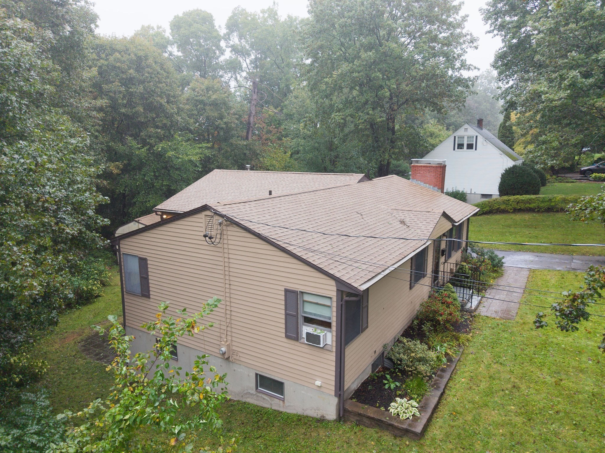 39 Curley Drive Property Photo 6