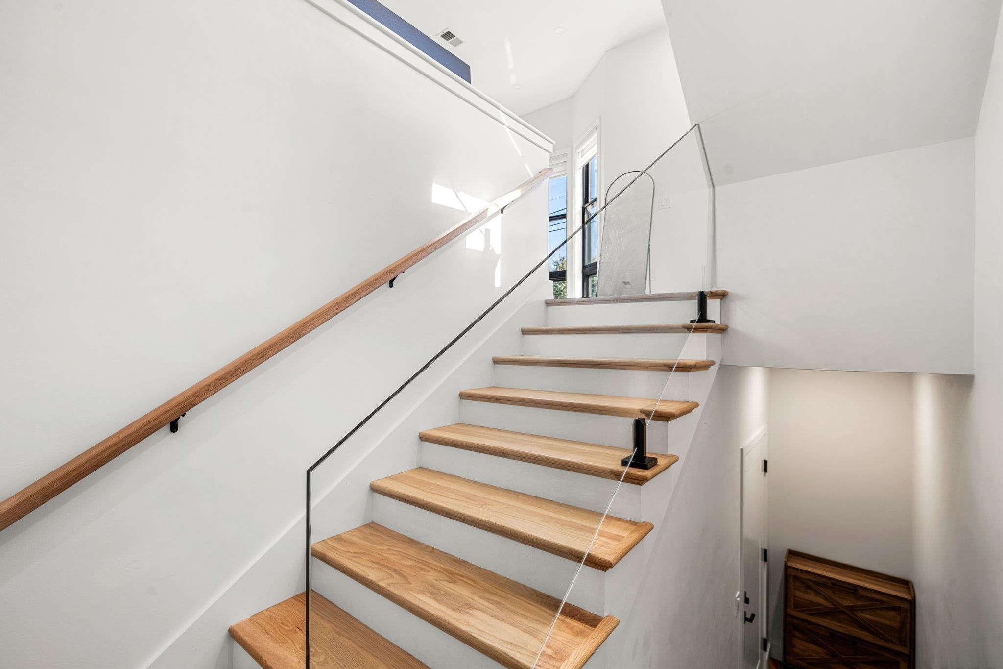 86 Princeton St # 3 Property Photo 11