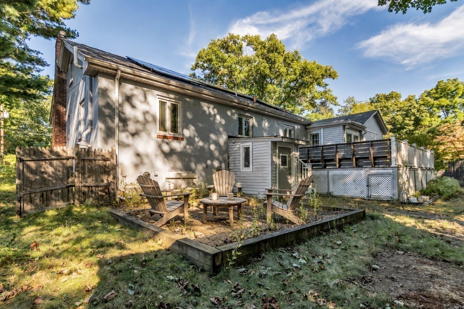 53 Westminster Ave Property Photo 25
