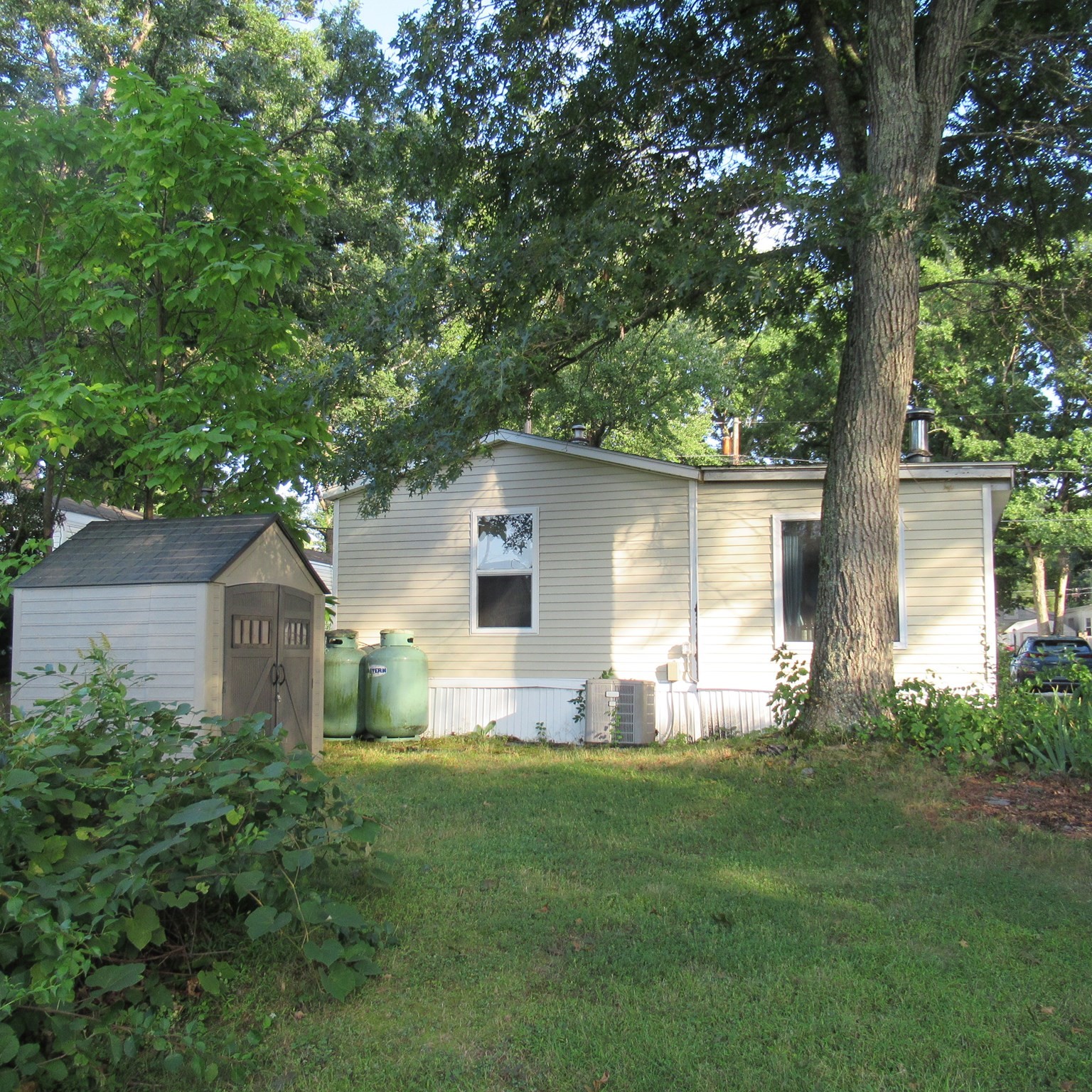 37 Mobile Ave # 37 Property Photo 6
