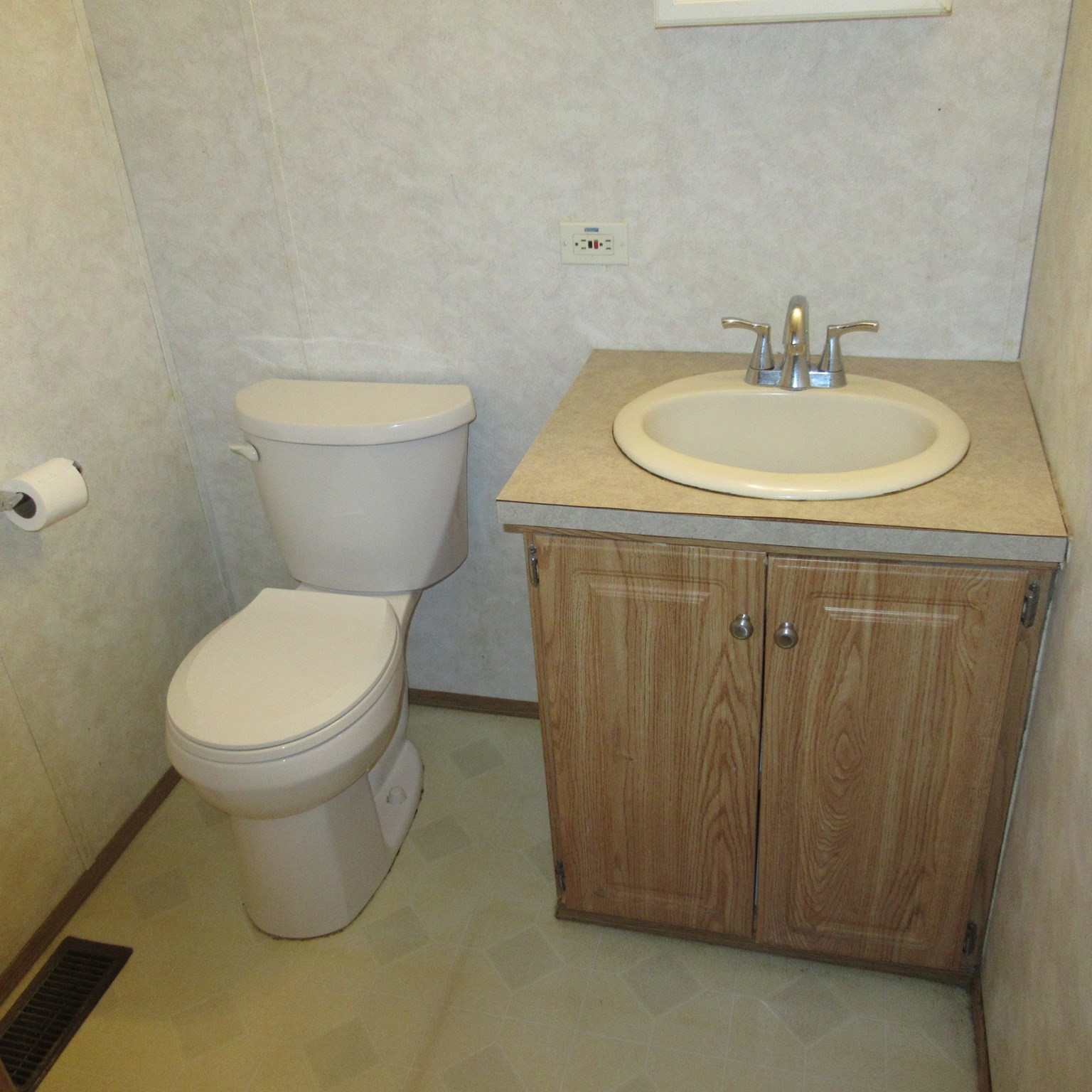 37 Mobile Ave # 37 Property Photo 15