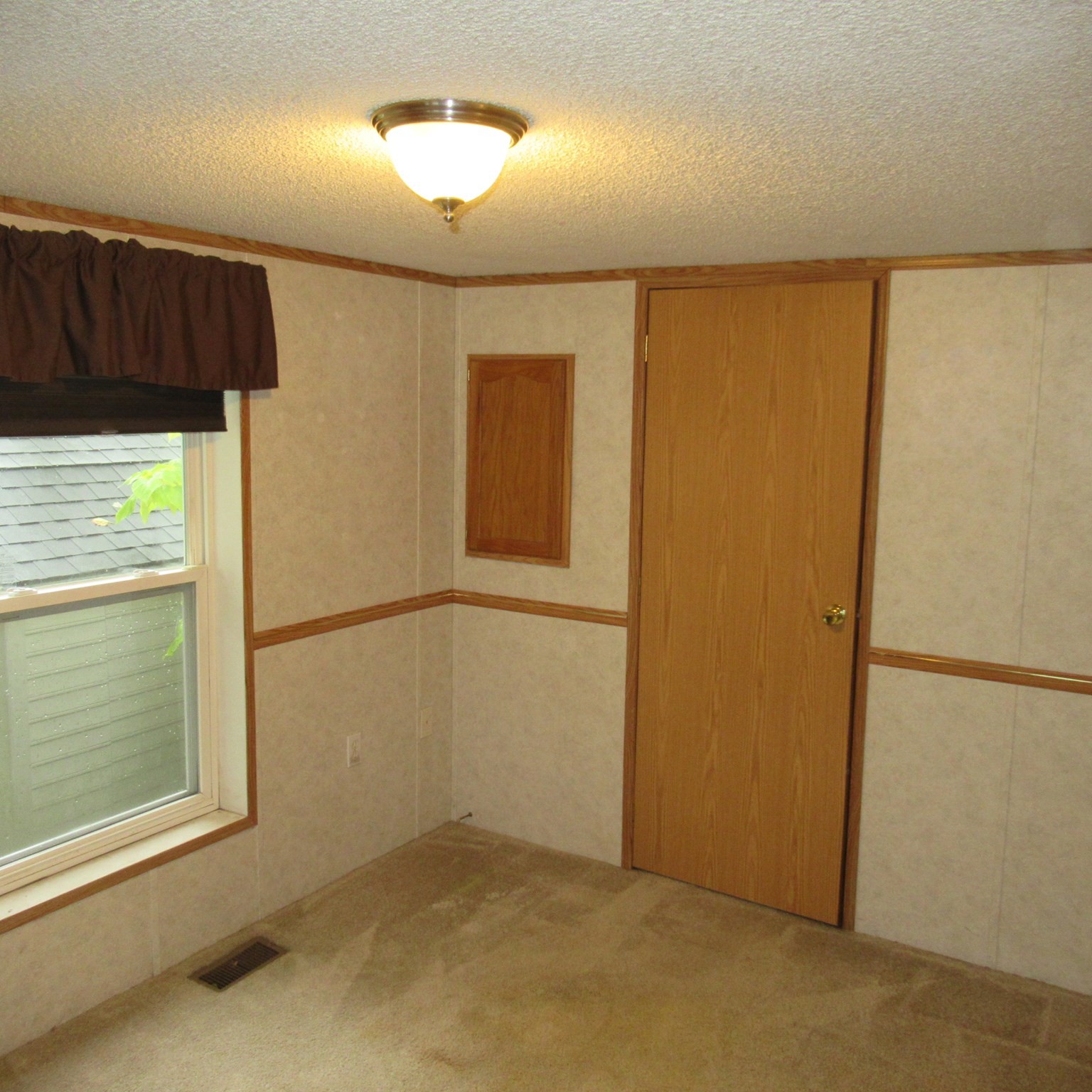37 Mobile Ave # 37 Property Photo 22