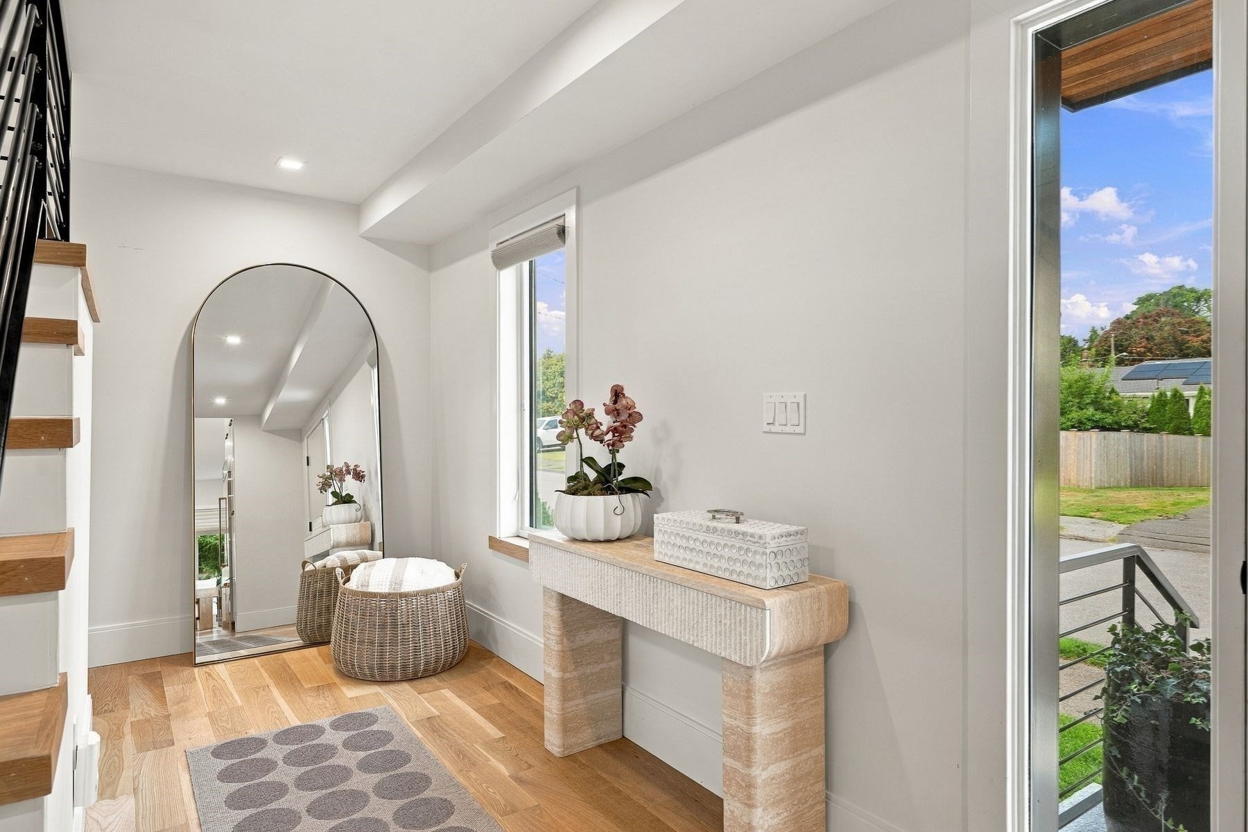 8 Dennison Ave Property Photo 3