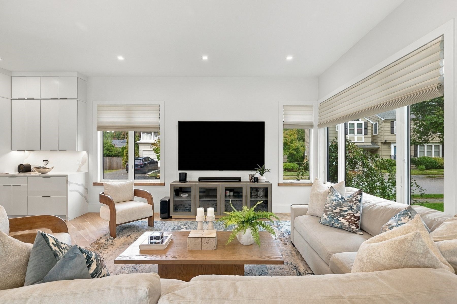 8 Dennison Ave Property Photo 7