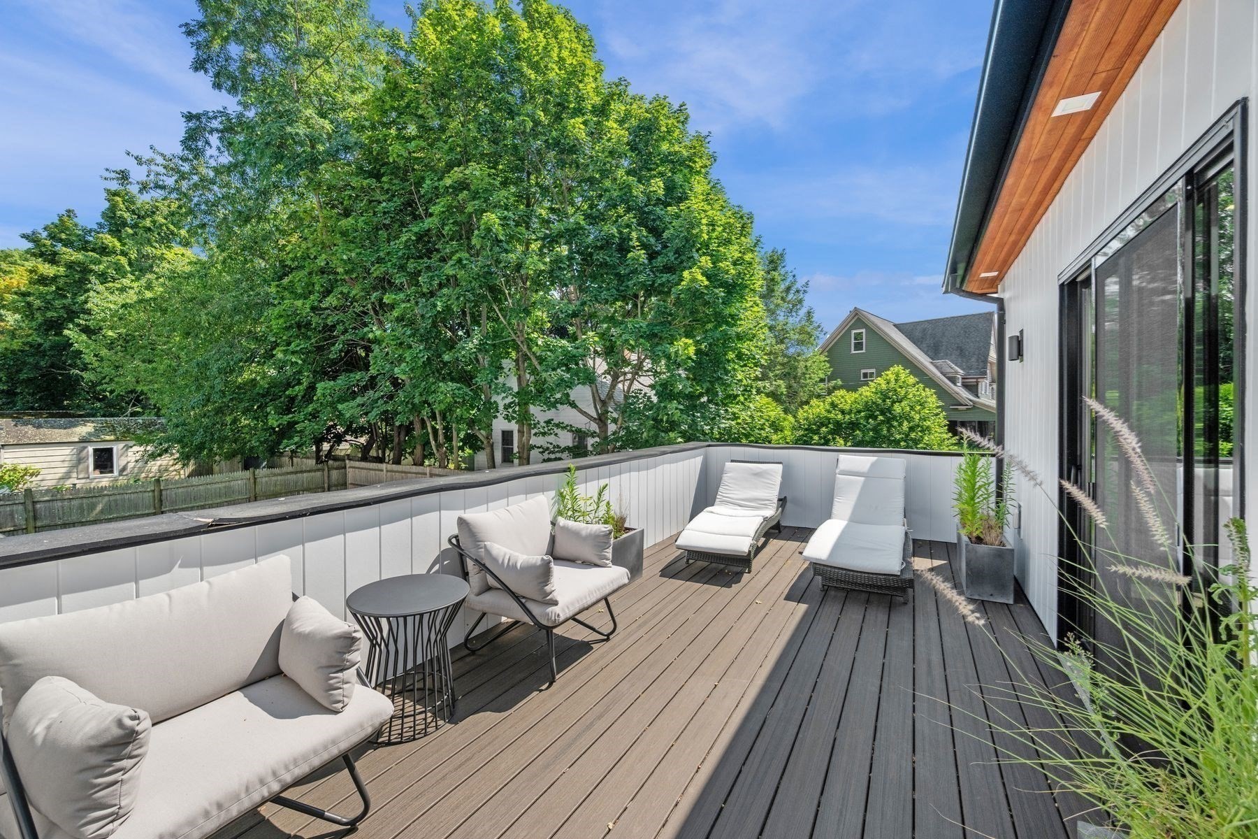 8 Dennison Ave Property Photo 16