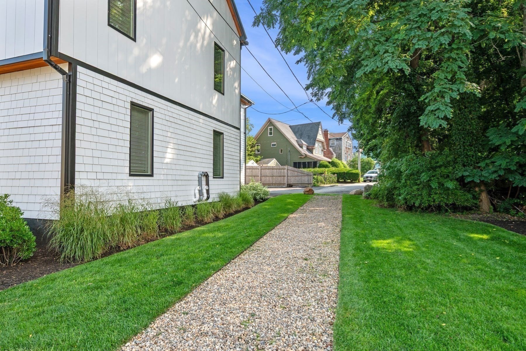 8 Dennison Ave Property Photo 32