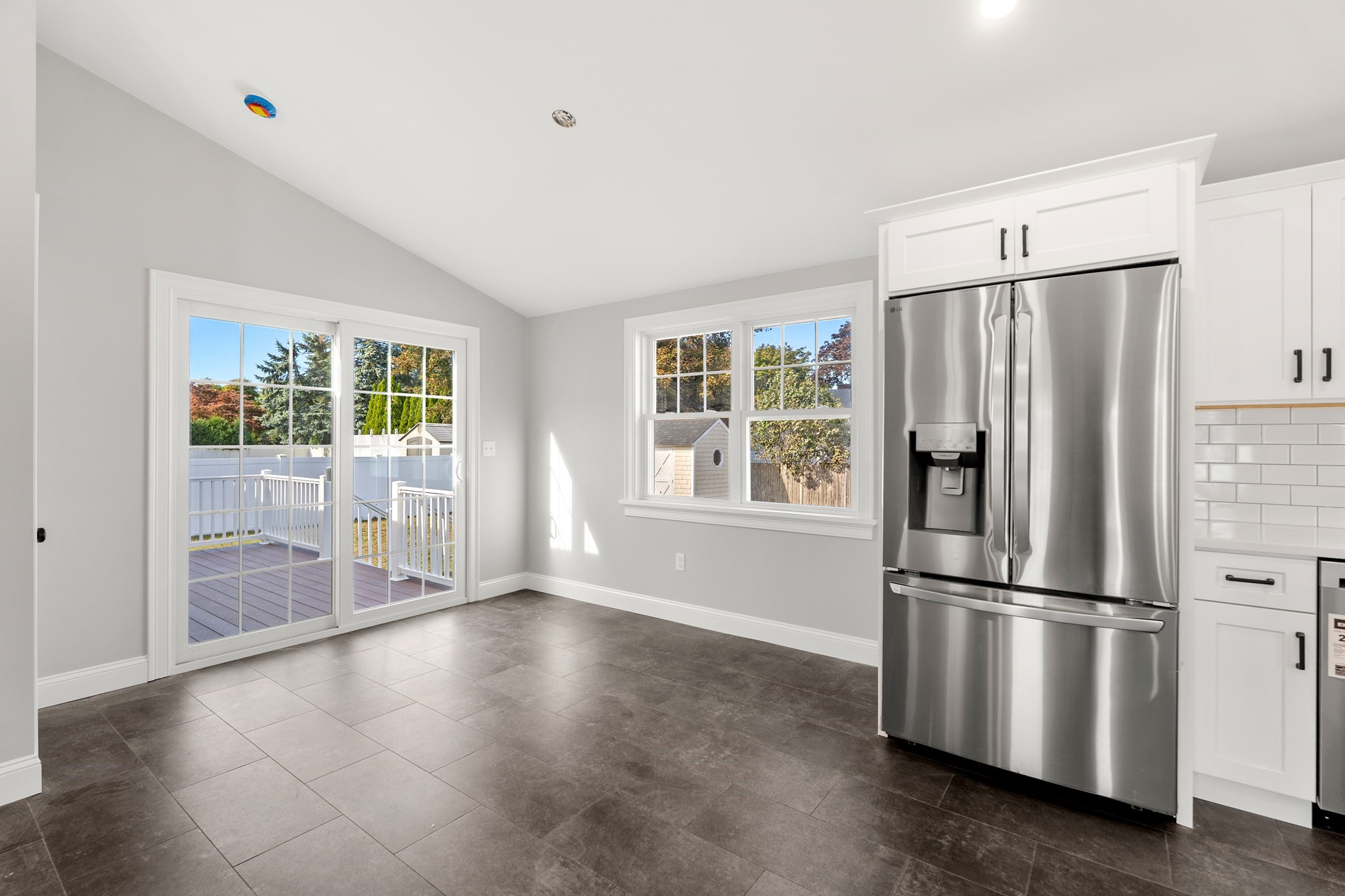 36 Macarthur Blvd Property Photo 21