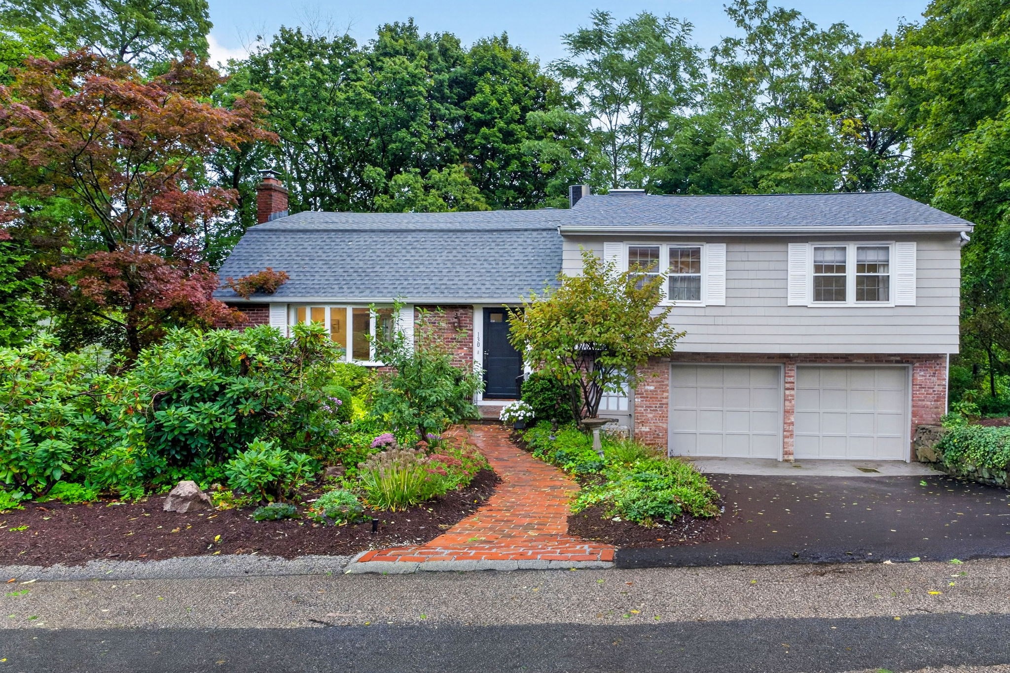 130 Moss Hill Rd Property Photo 1