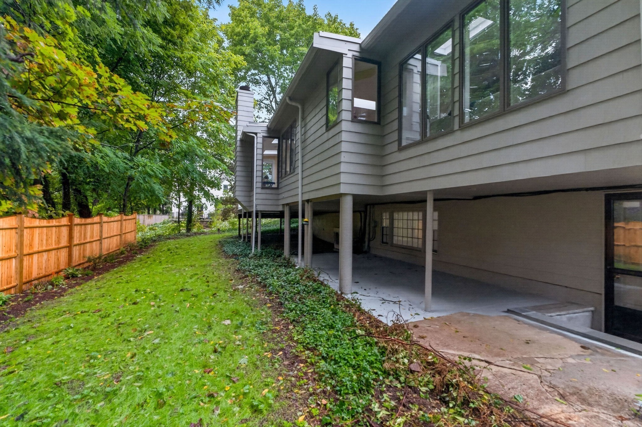 130 Moss Hill Rd Property Photo 37