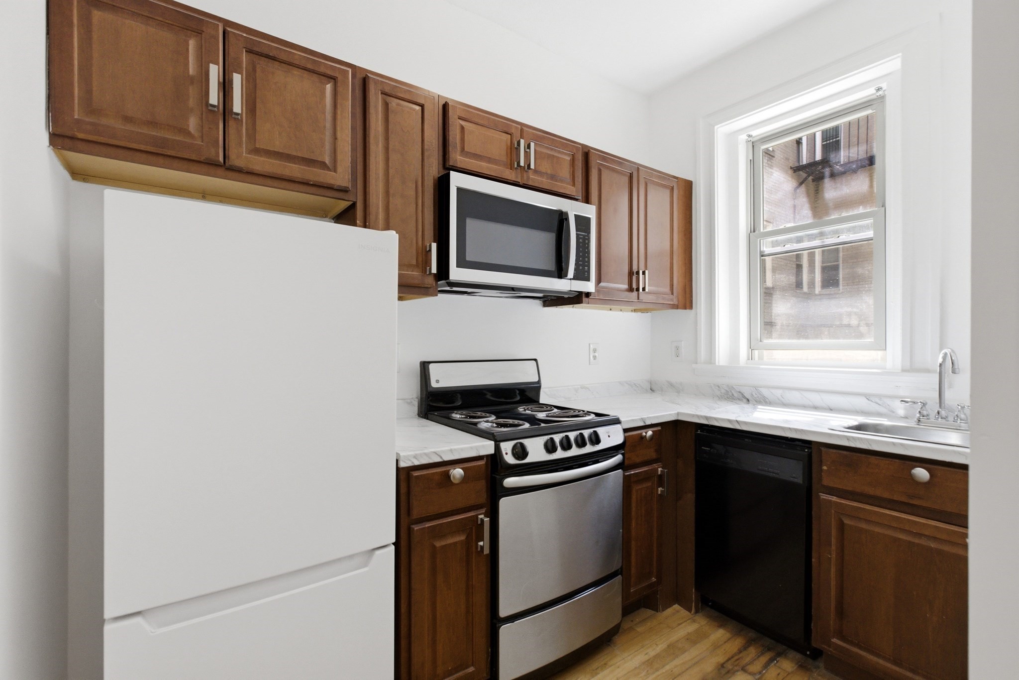 1673 Commonwealth Ave # 3 Property Photo 9