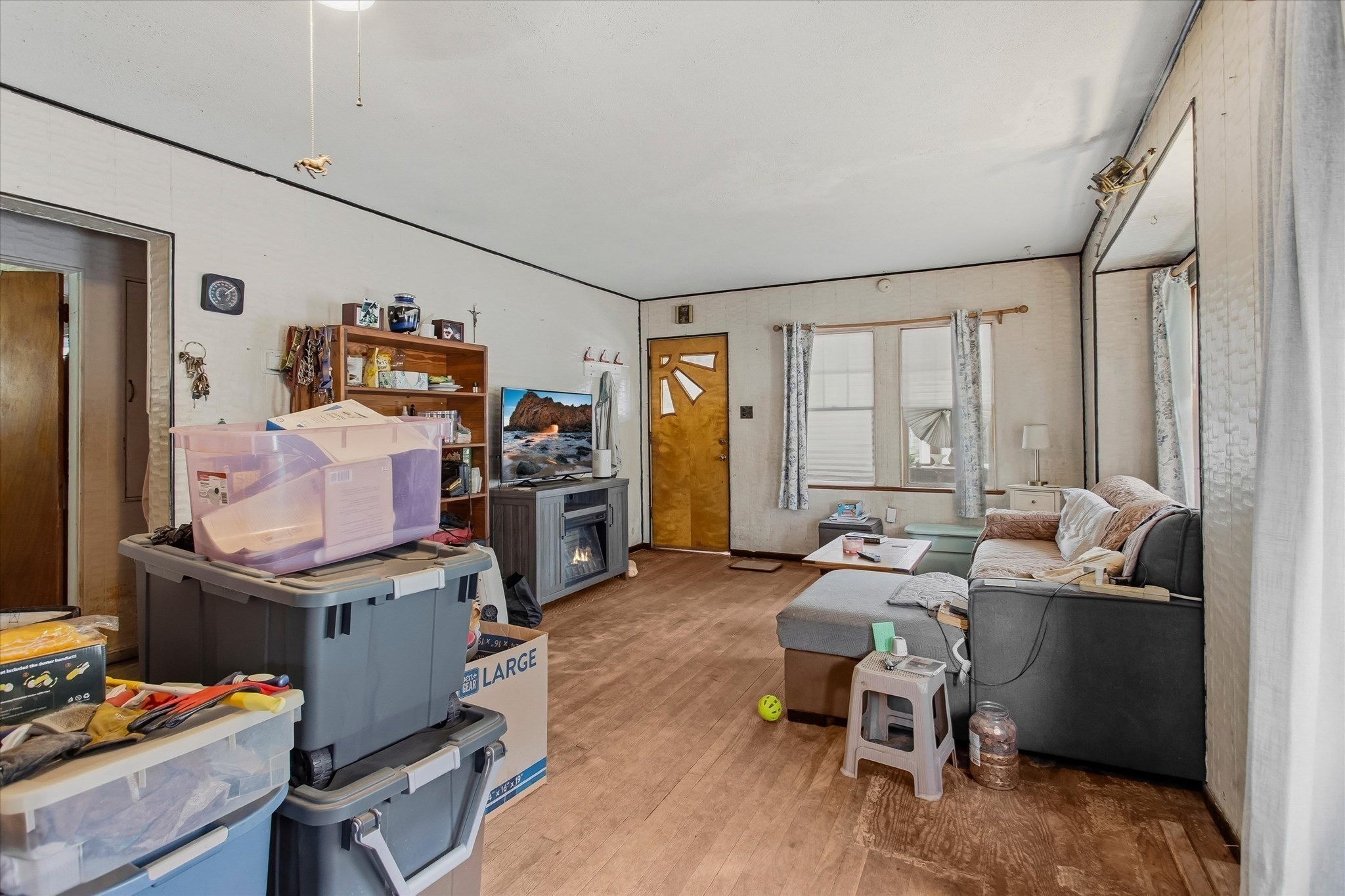 14 Beckert Ave Property Photo 5