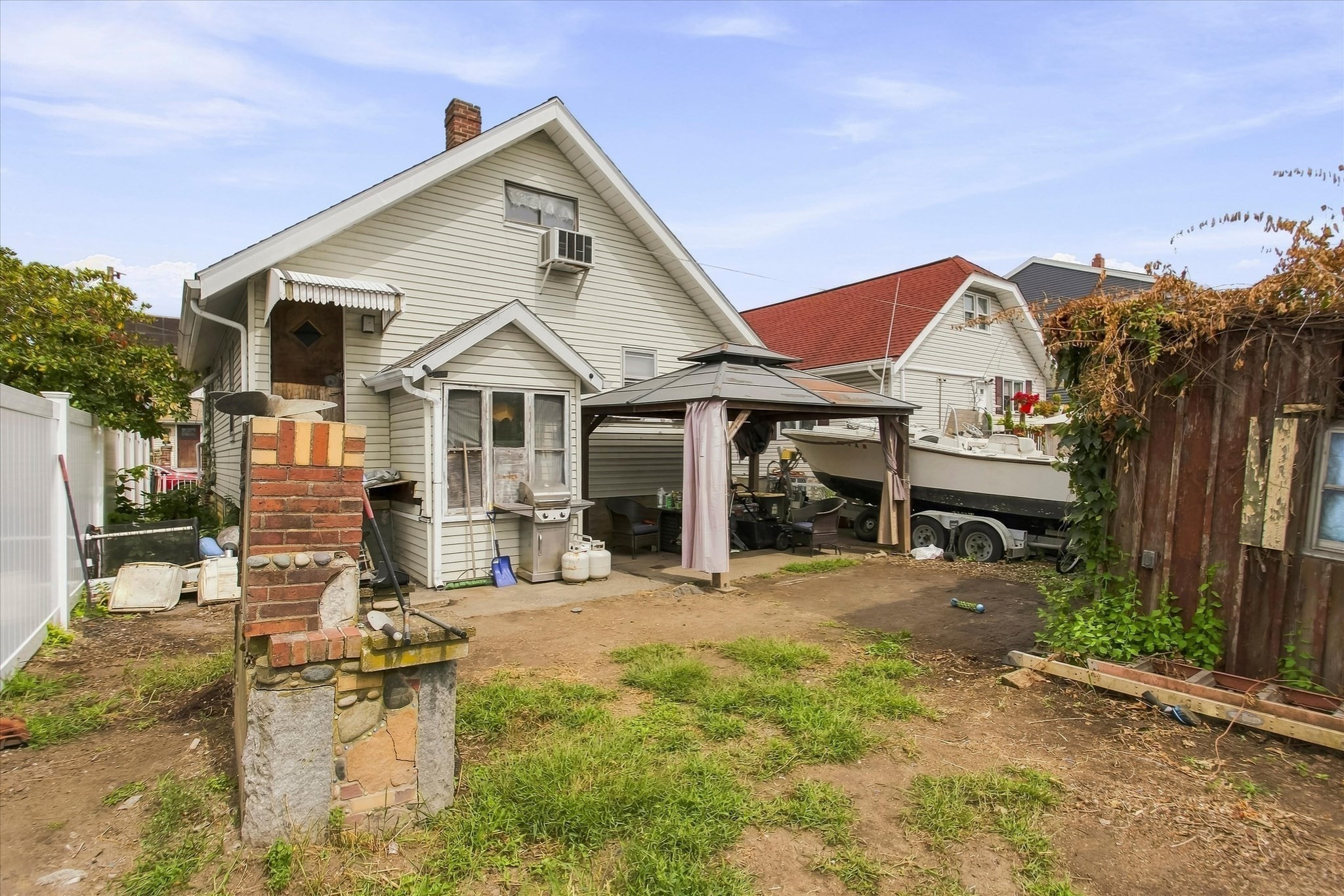 14 Beckert Ave Property Photo 13