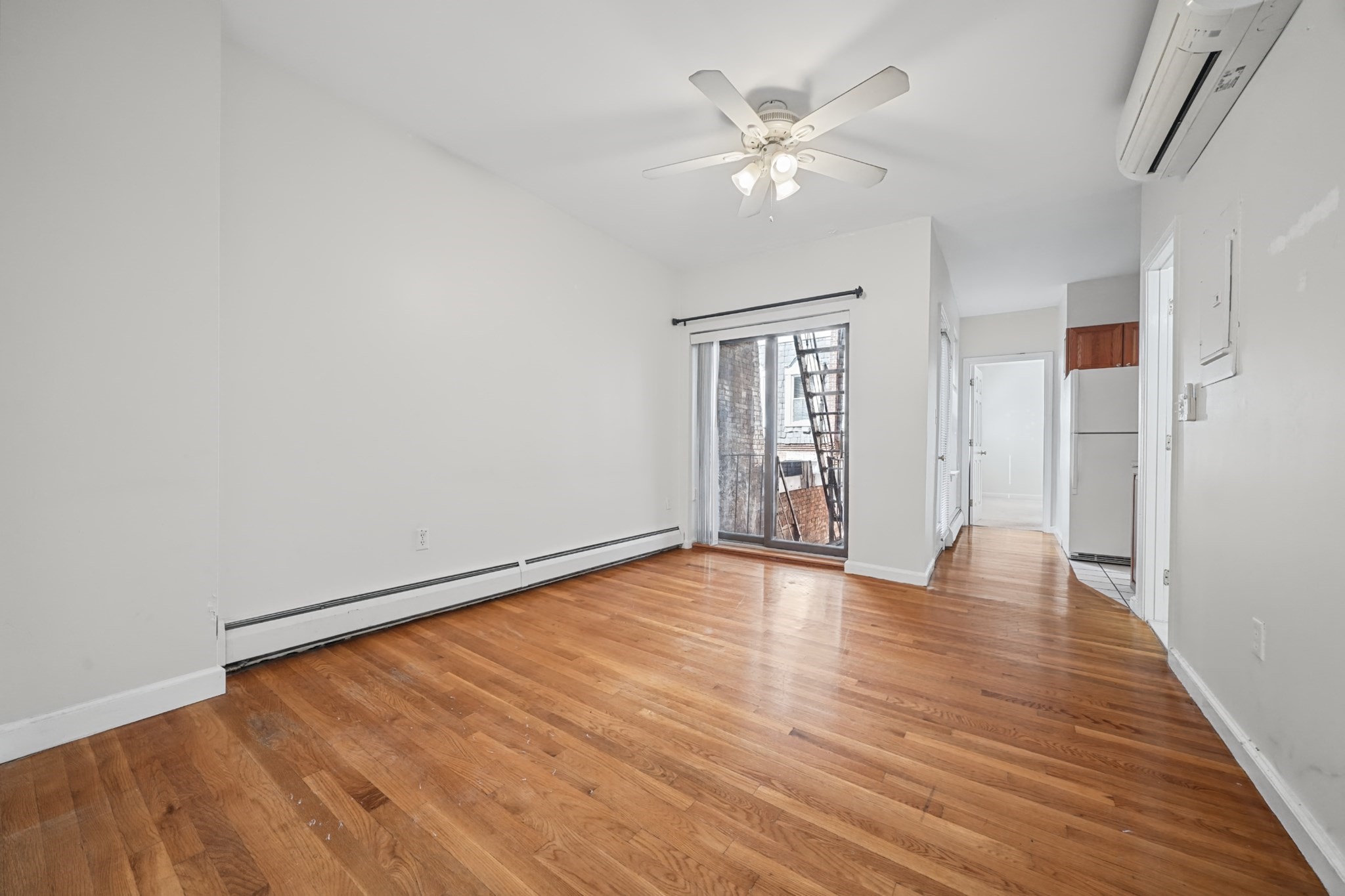 172 Salem St # 3 Property Photo 3