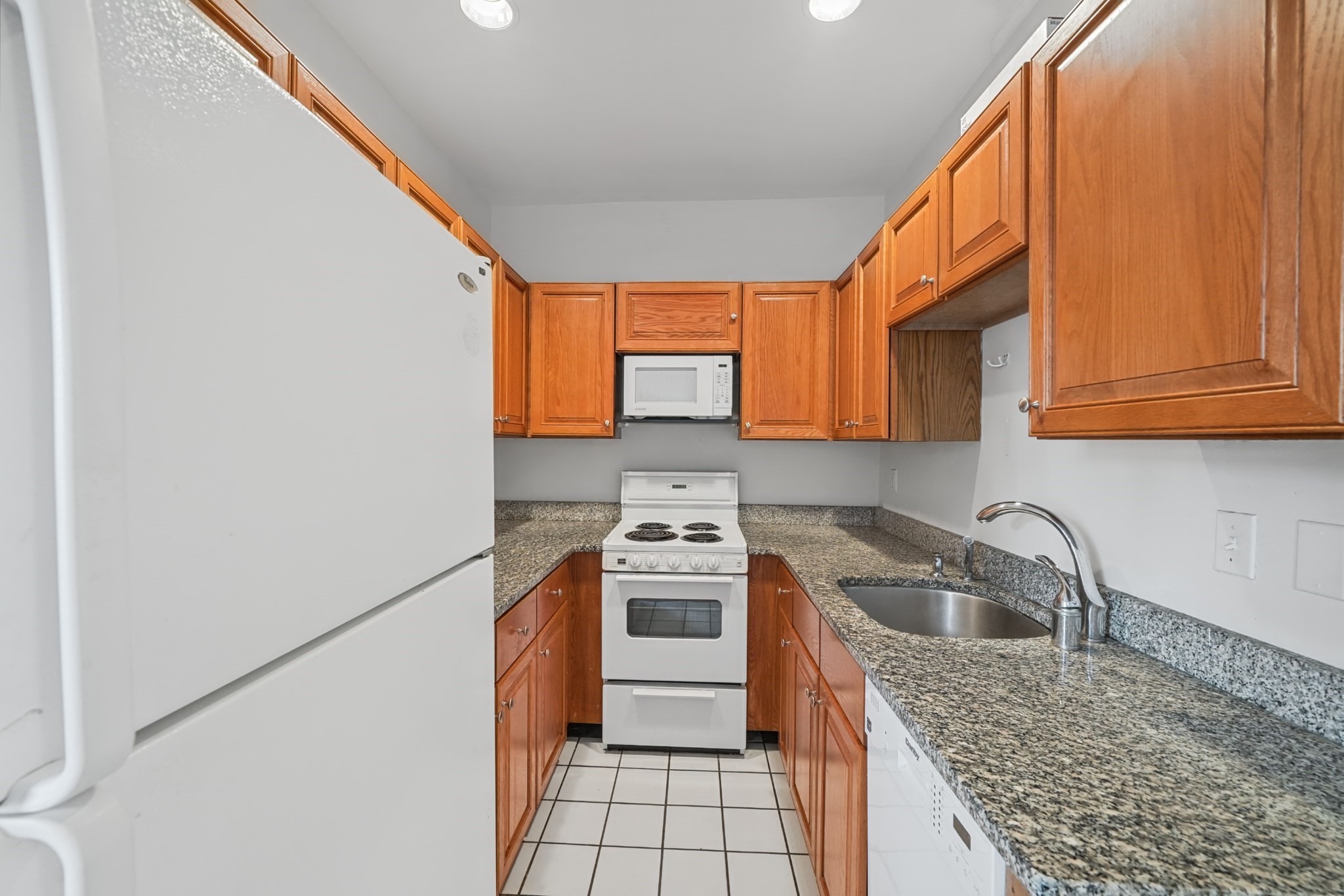 172 Salem St # 3 Property Photo 8